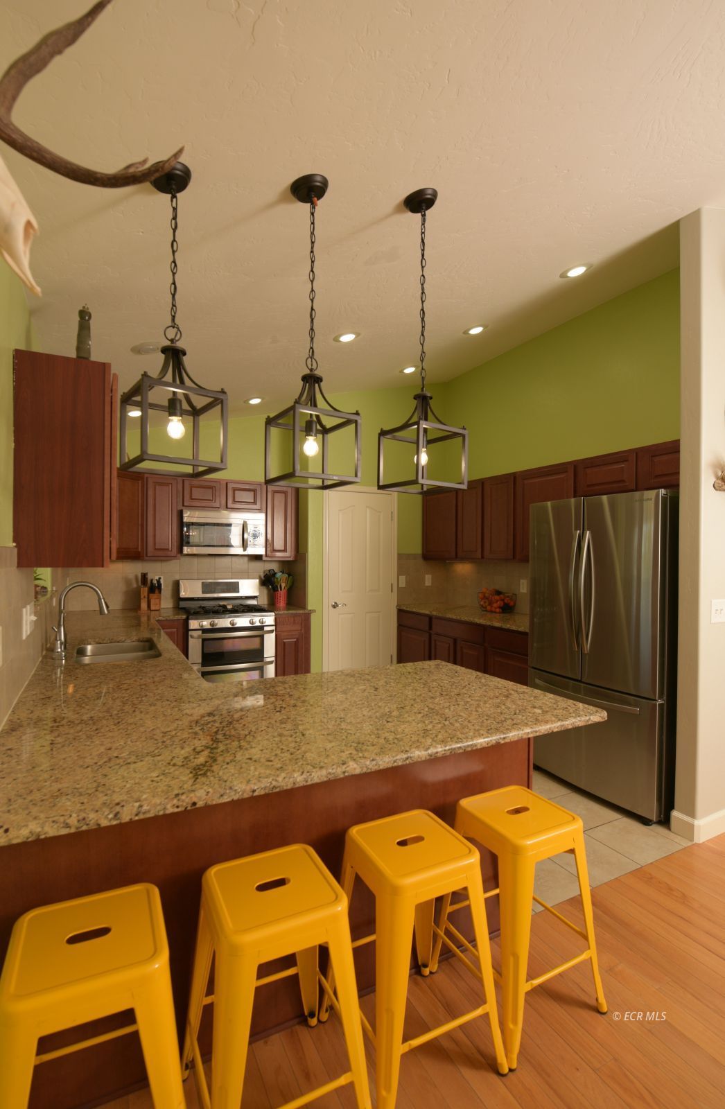 388 Lakeport Drive Property Photo 12