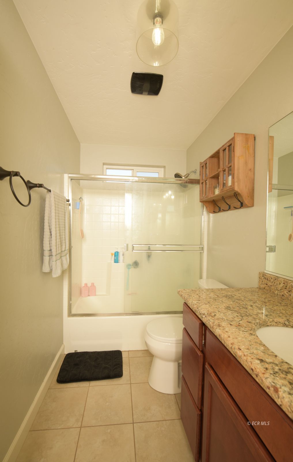 388 Lakeport Drive Property Photo 13