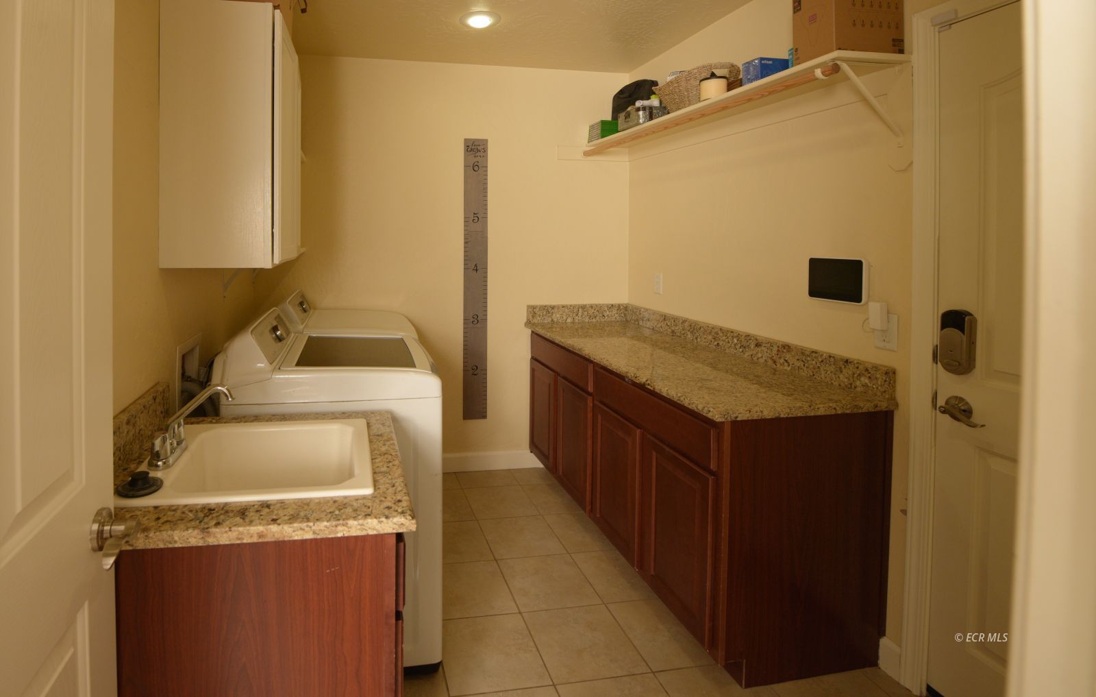 388 Lakeport Drive Property Photo 14
