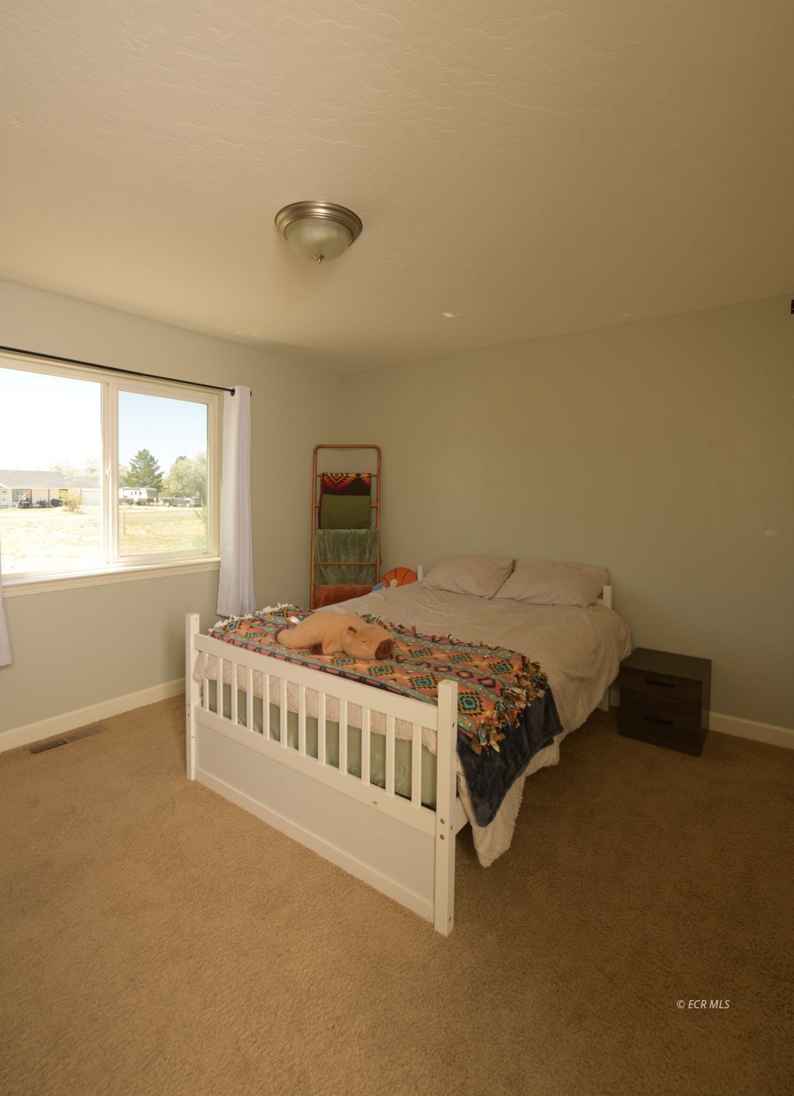 388 Lakeport Drive Property Photo 15