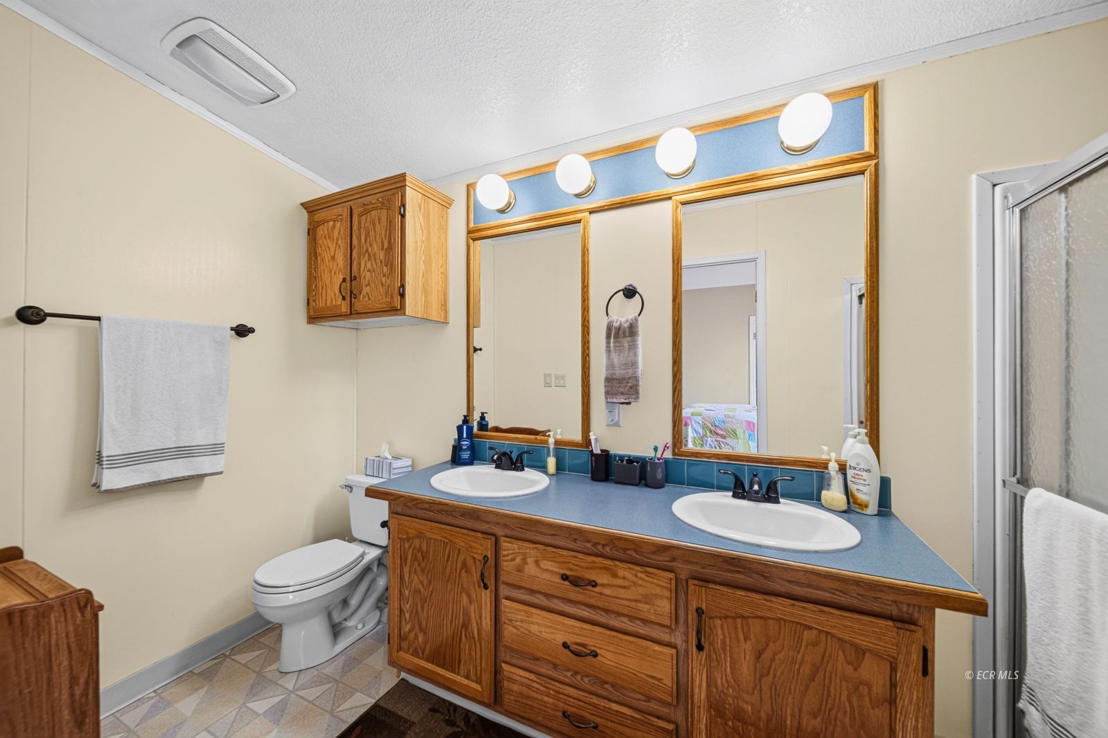 933 Spring Valley Parkway Property Photo 27