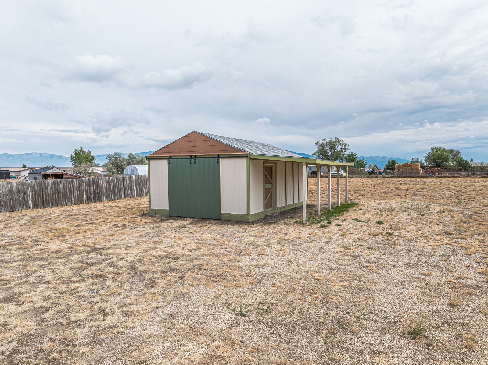 933 Spring Valley Parkway Property Photo 41