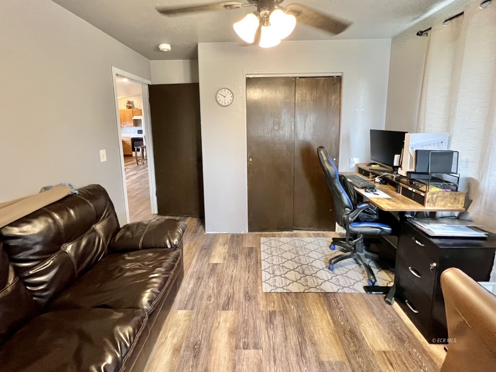 865 Black Oak Drive Property Photo 10