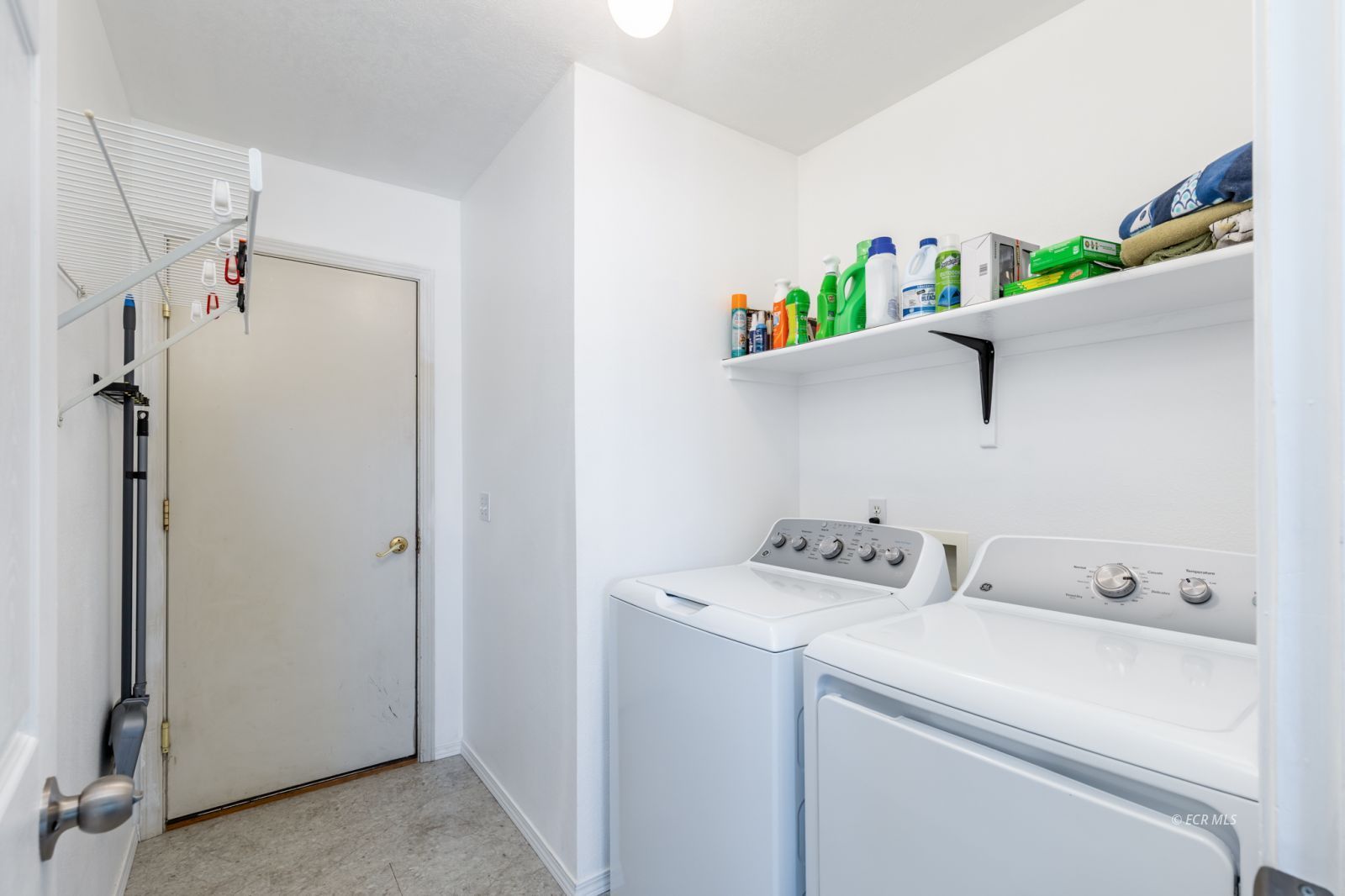 144 Charlwood Place Property Photo 24