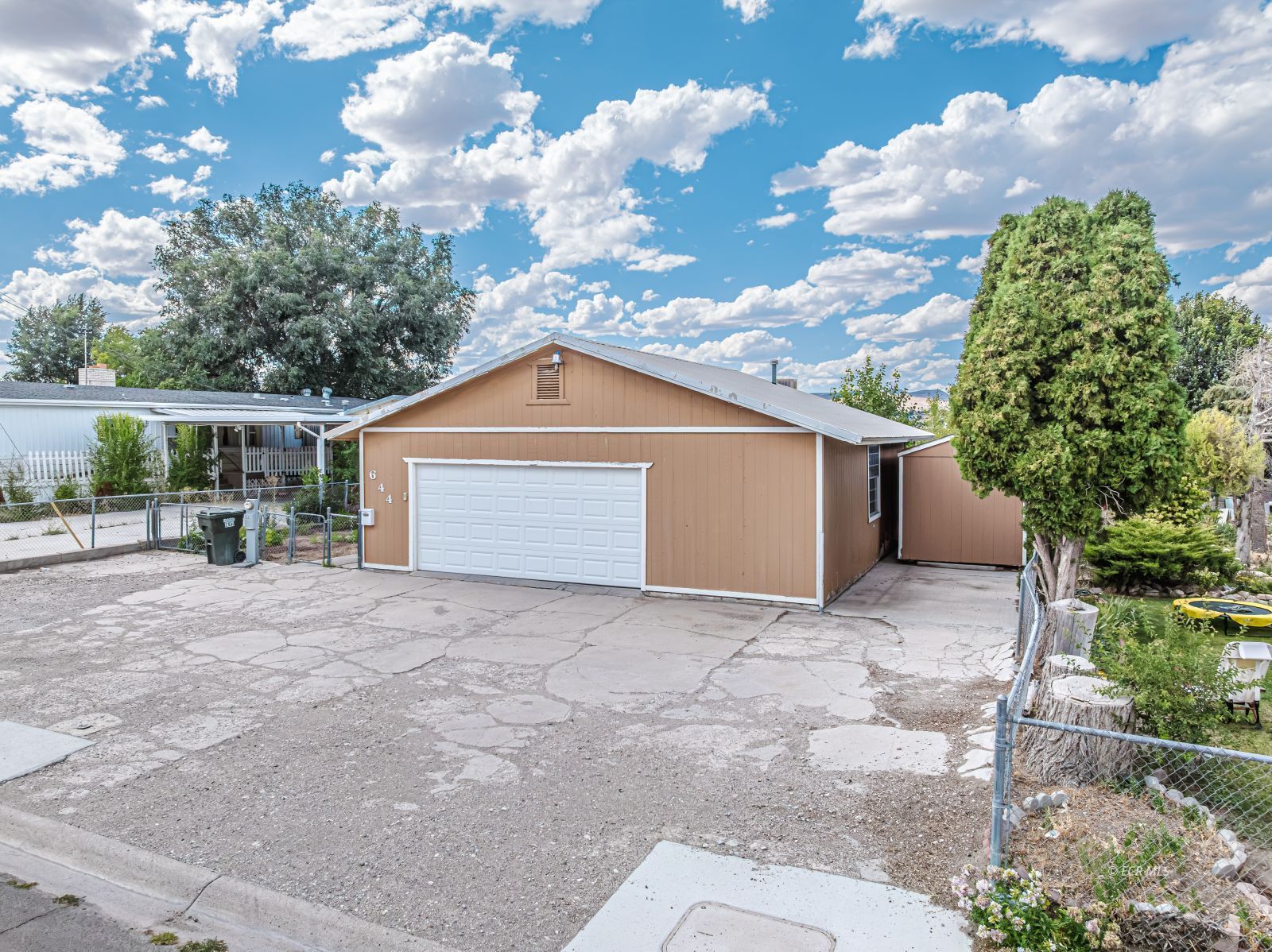 644 Bullion Road Property Photo 3