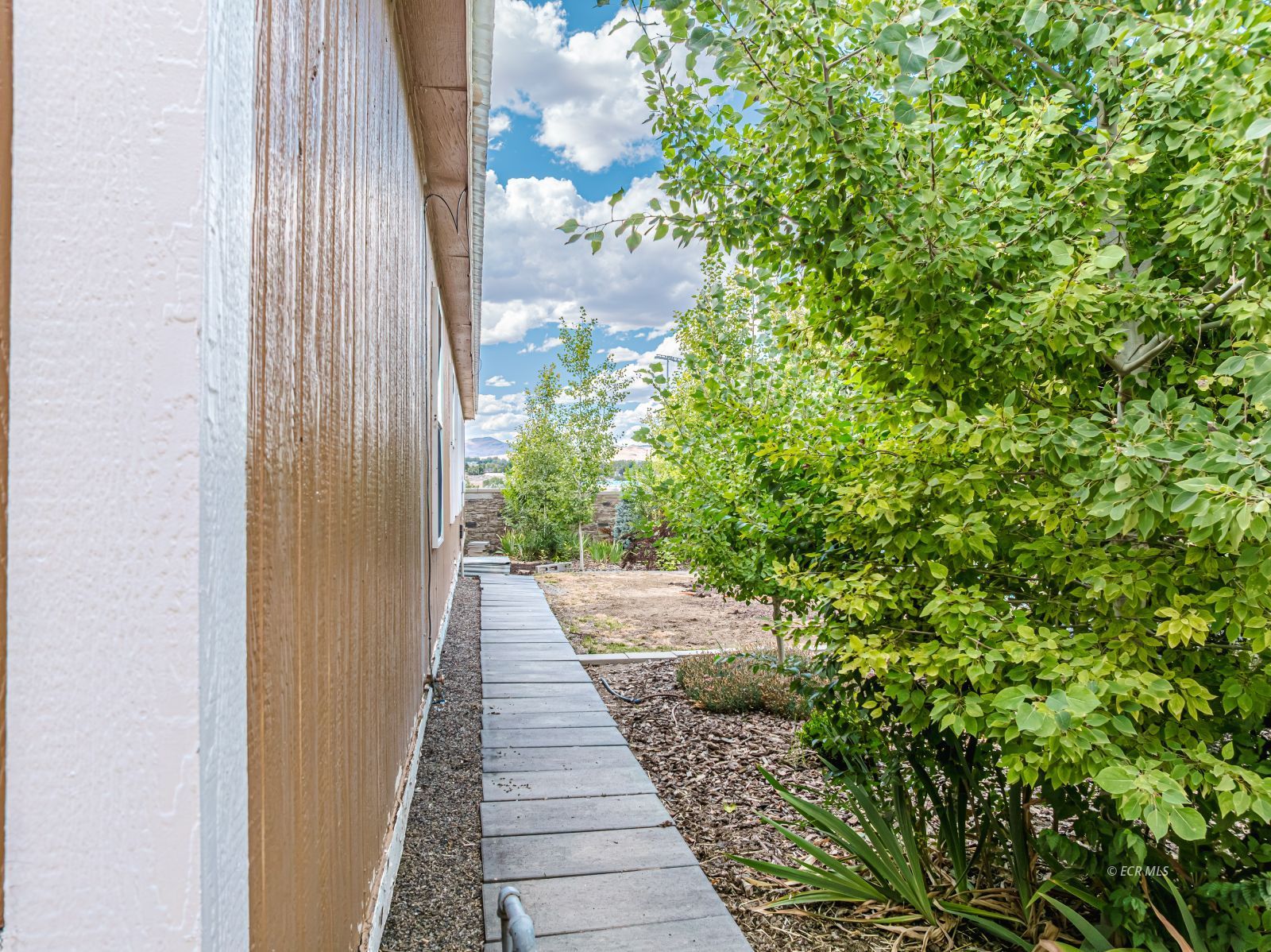644 Bullion Road Property Photo 10