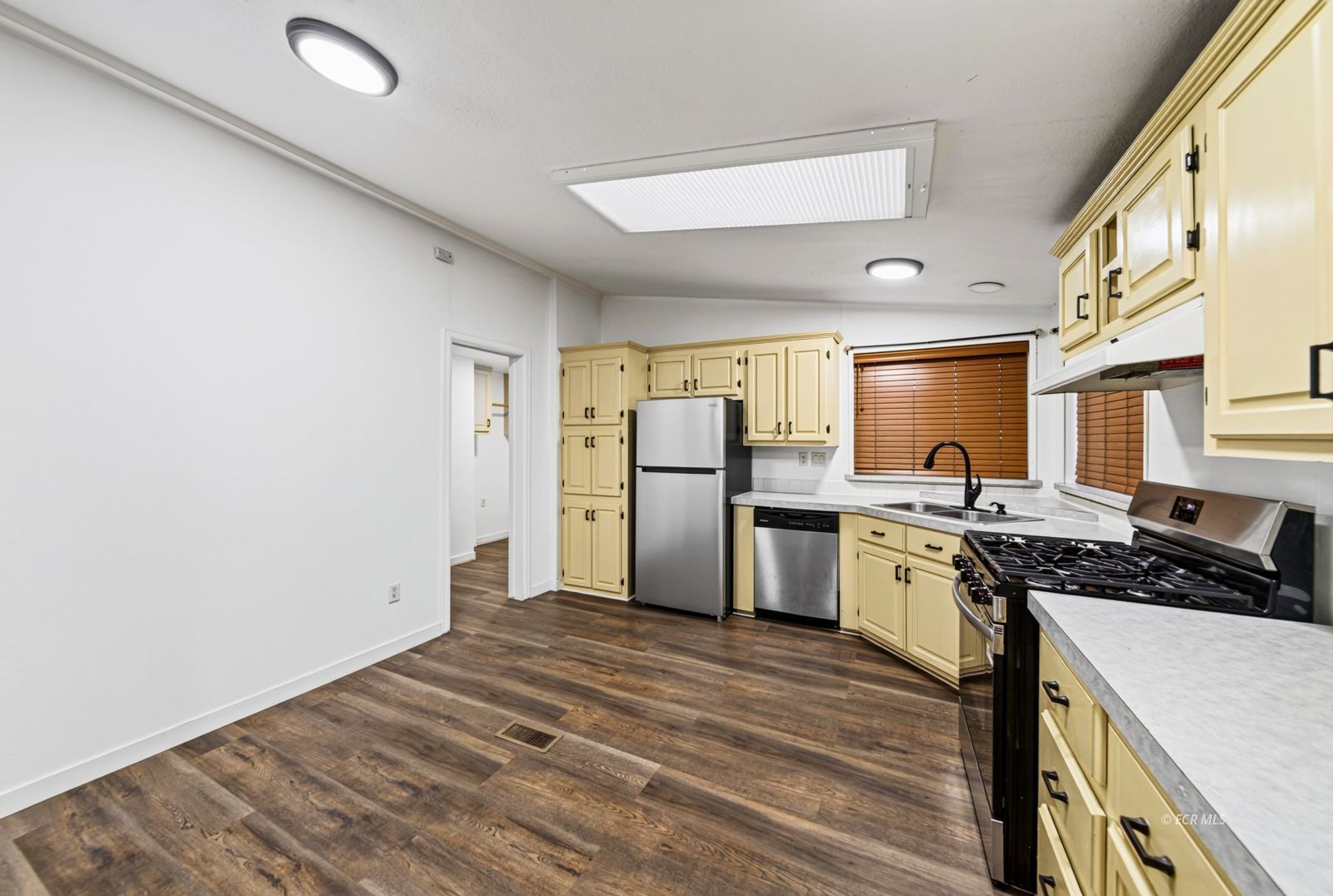 644 Bullion Road Property Photo 19