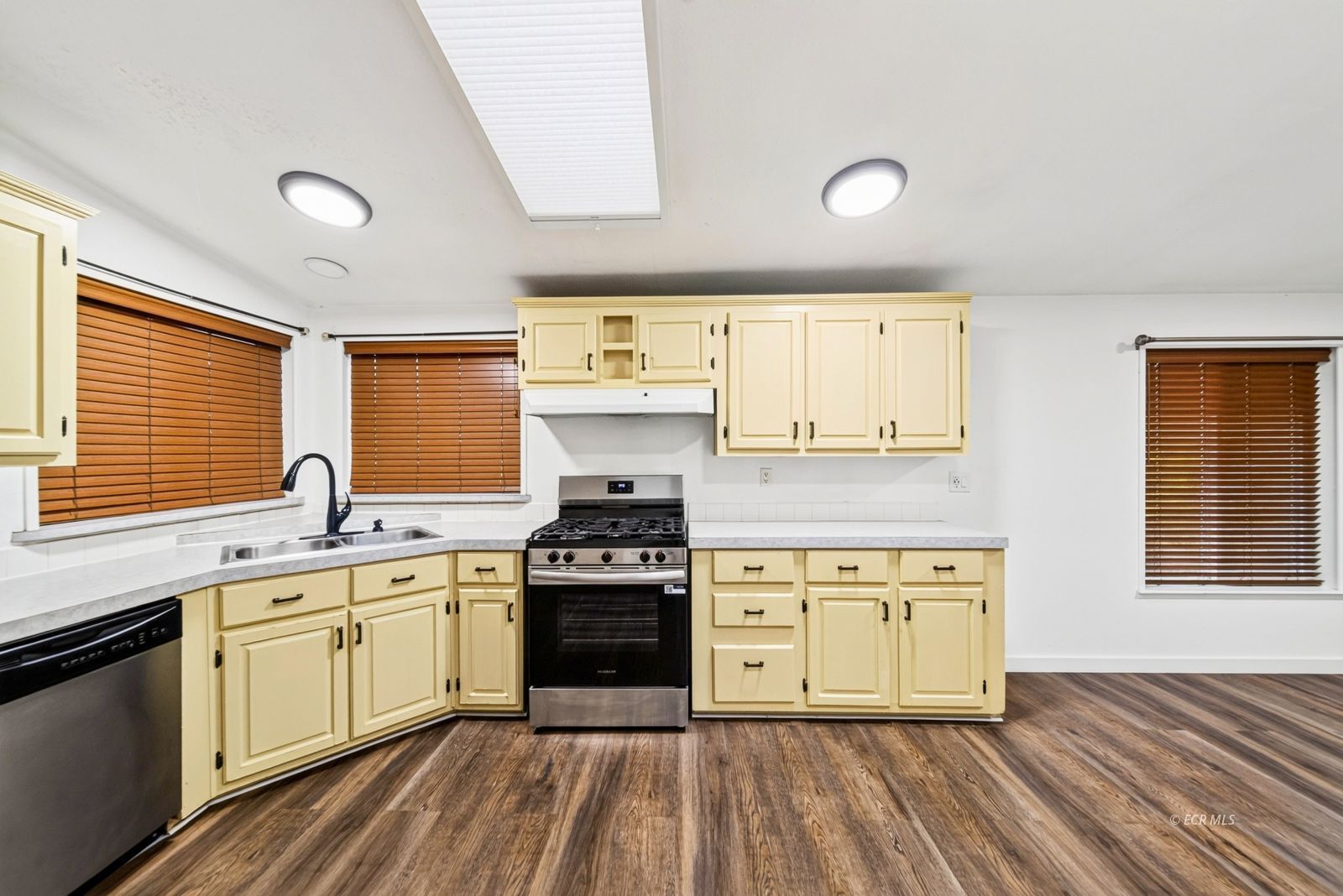 644 Bullion Road Property Photo 20