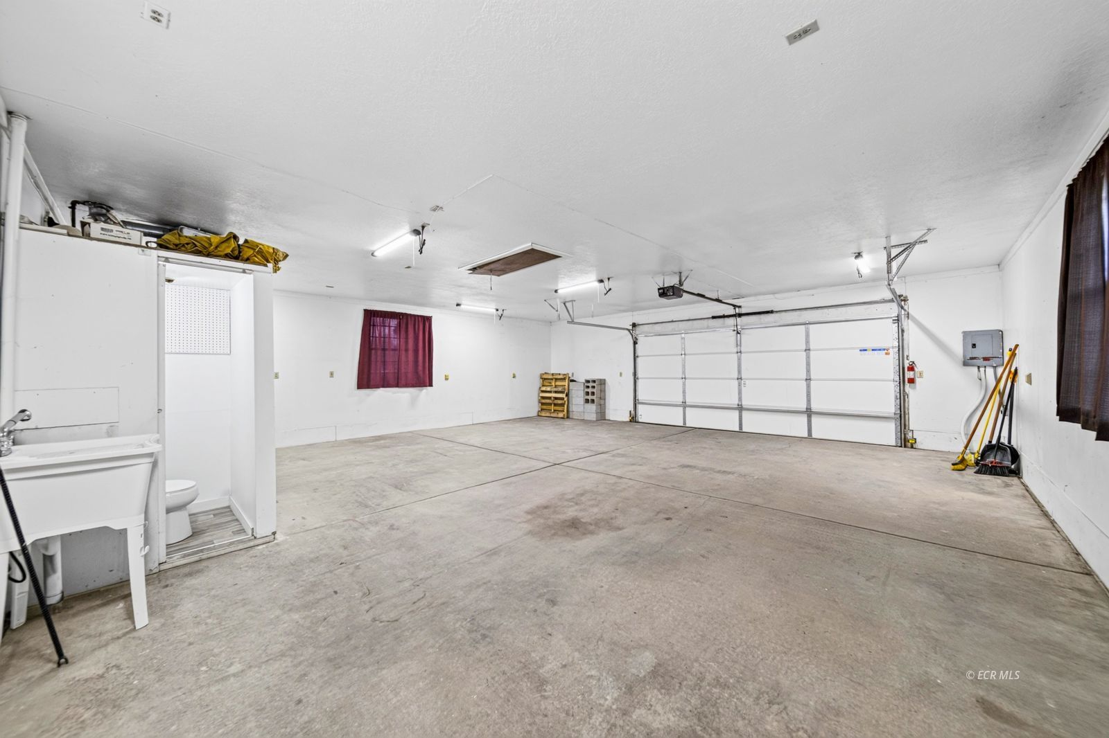 644 Bullion Road Property Photo 35