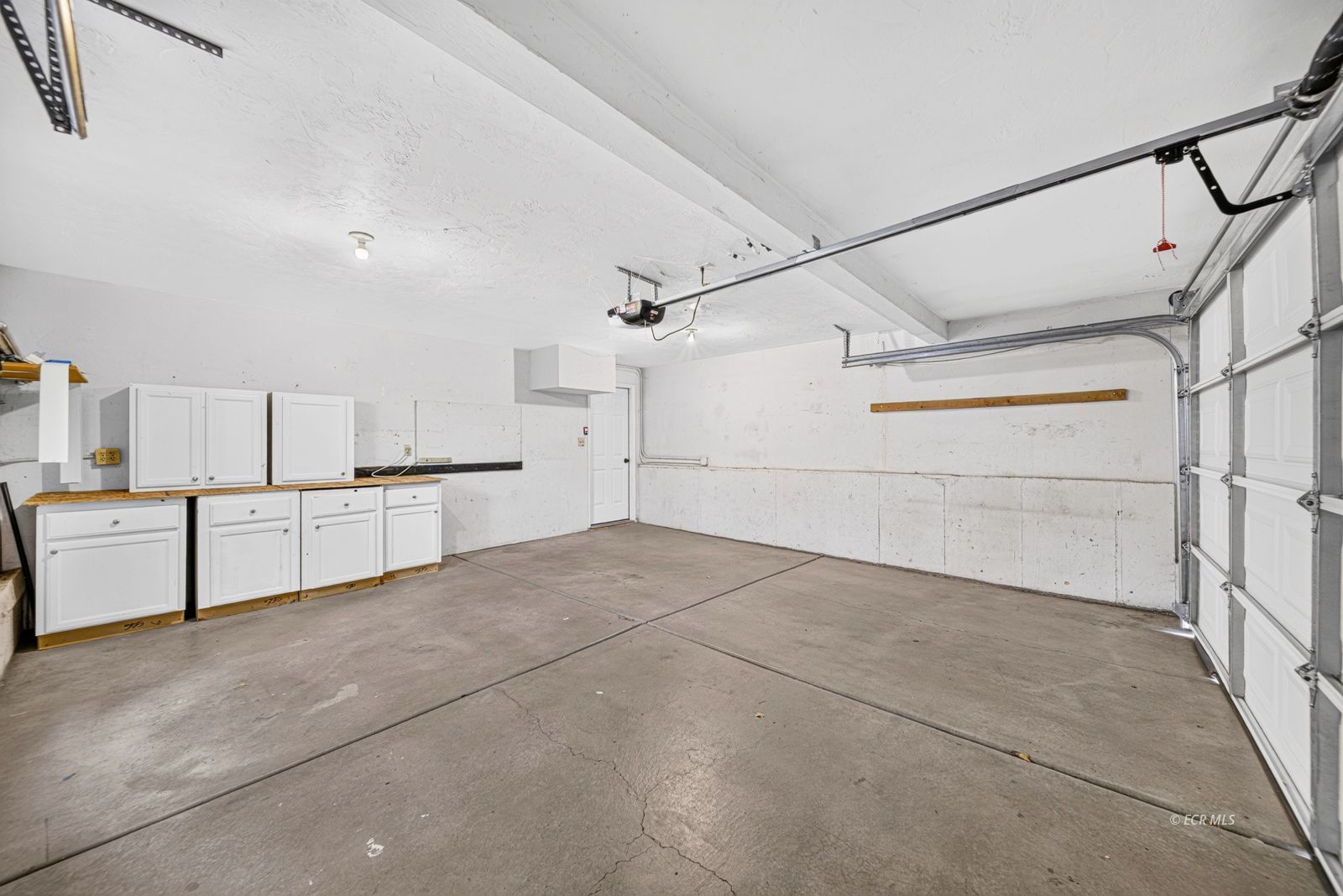 2126 Colonial Drive Property Photo 36