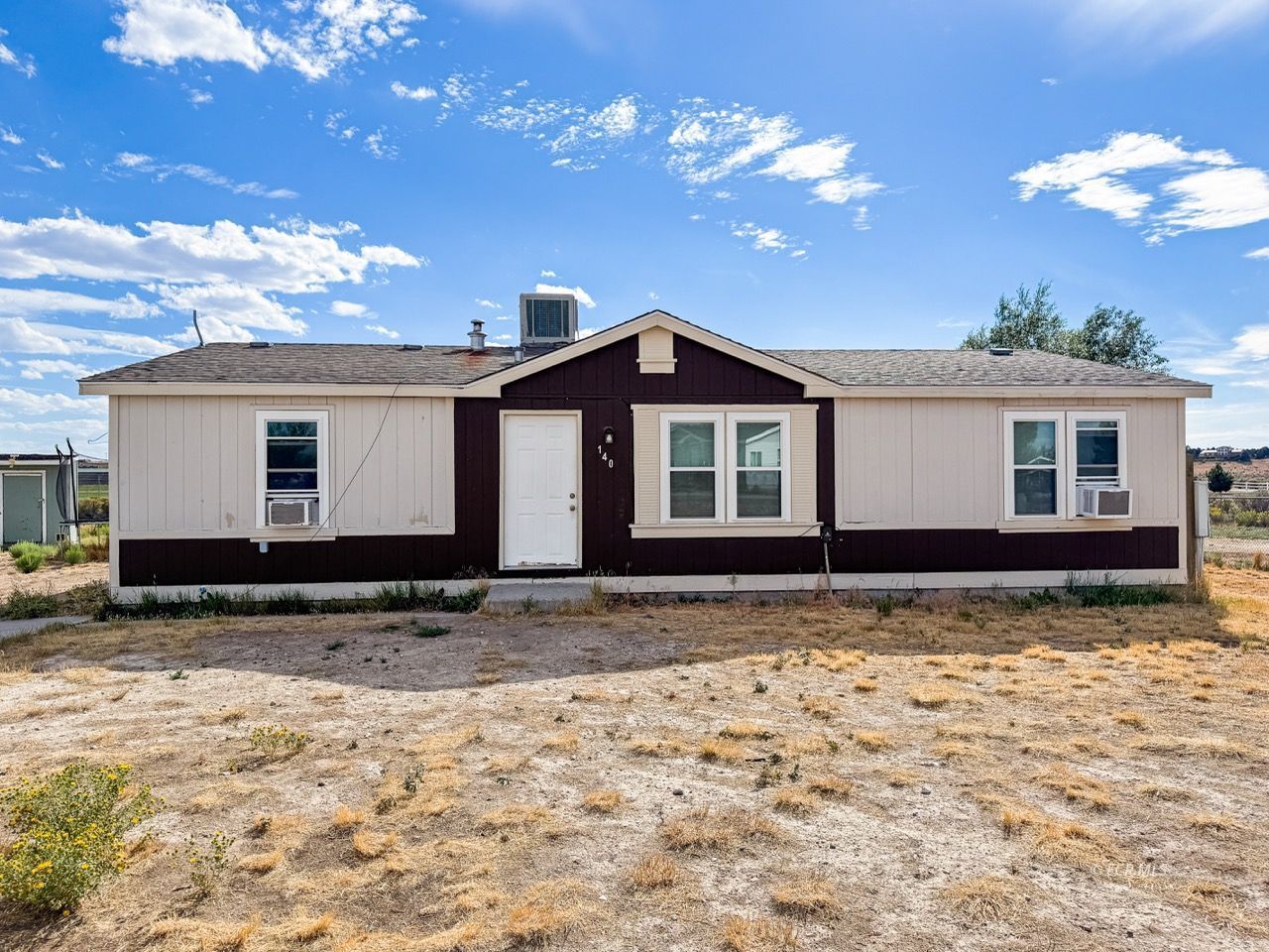 140 Sageglen Drive Property Photo 1