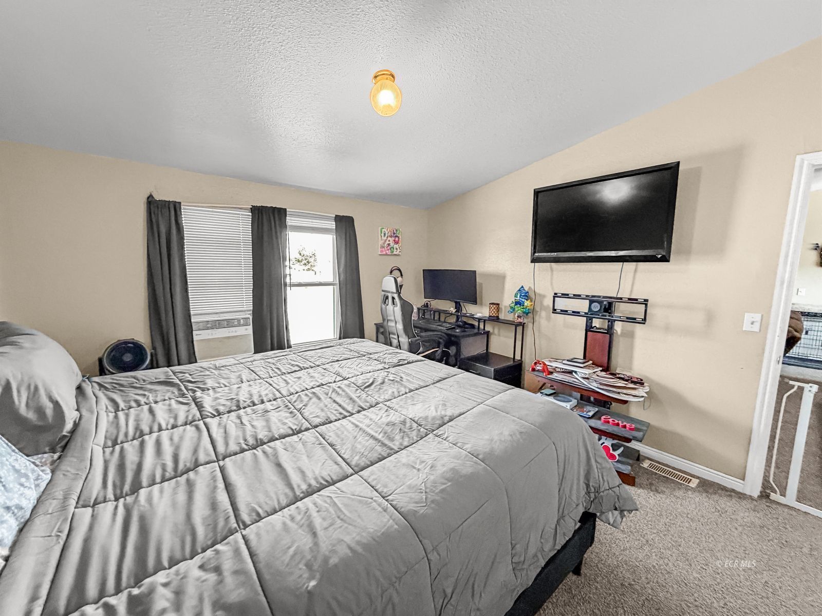 140 Sageglen Drive Property Photo 36