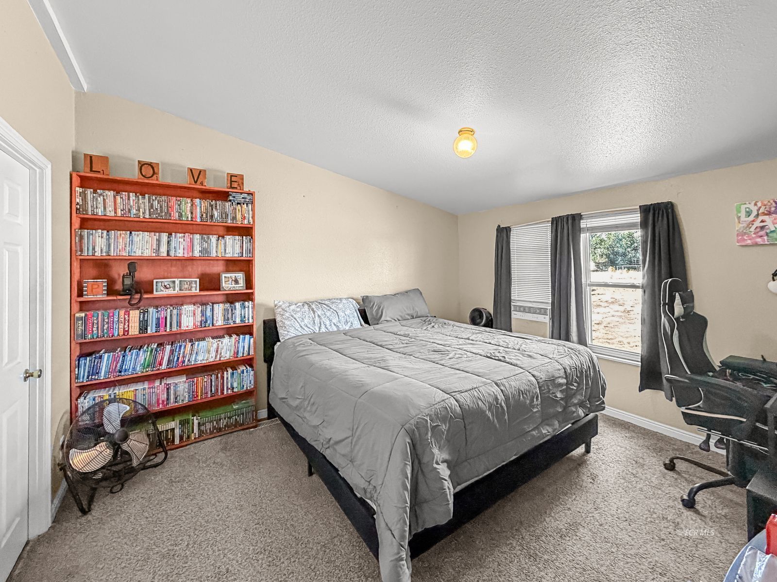 140 Sageglen Drive Property Photo 37