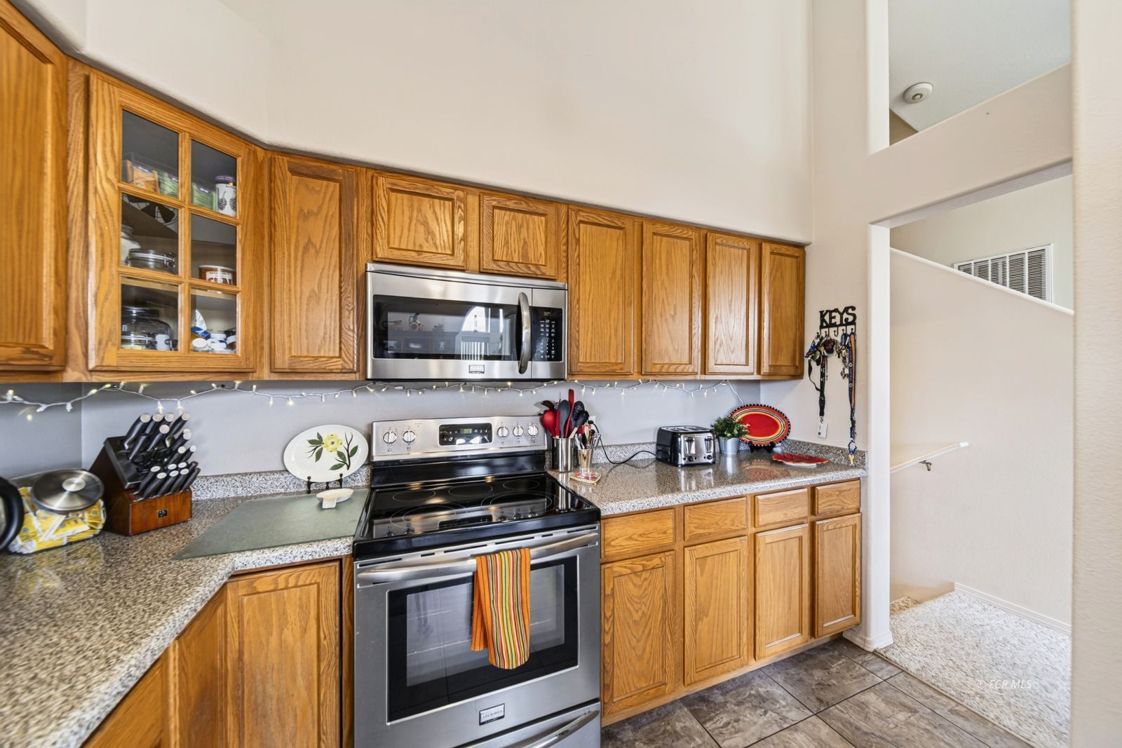 534 Spring Creek Parkway Property Photo 8