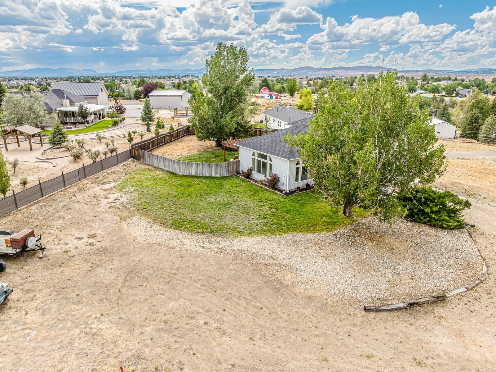 534 Spring Creek Parkway Property Photo 44