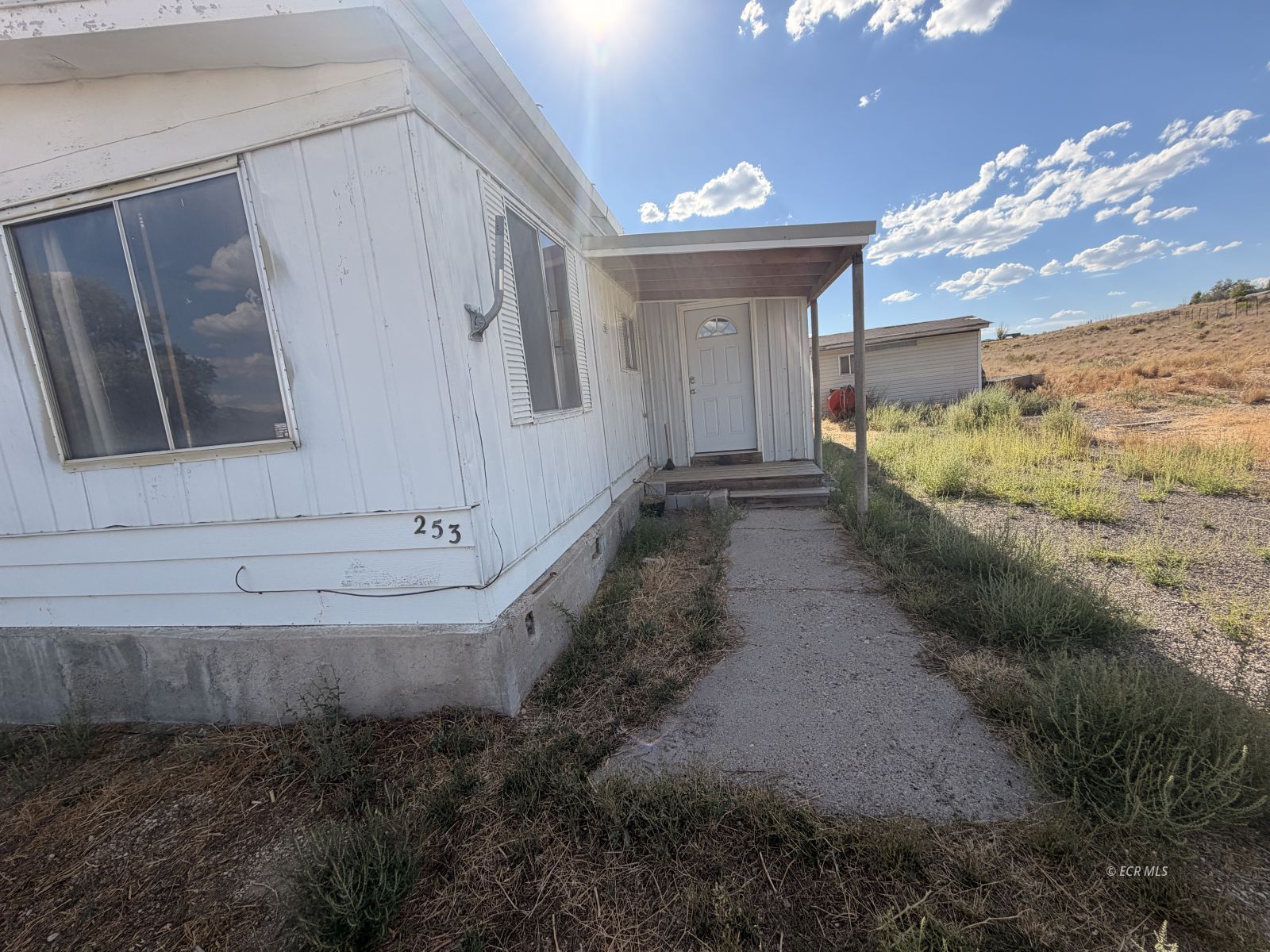 253 Dove Creek Court Property Photo 17
