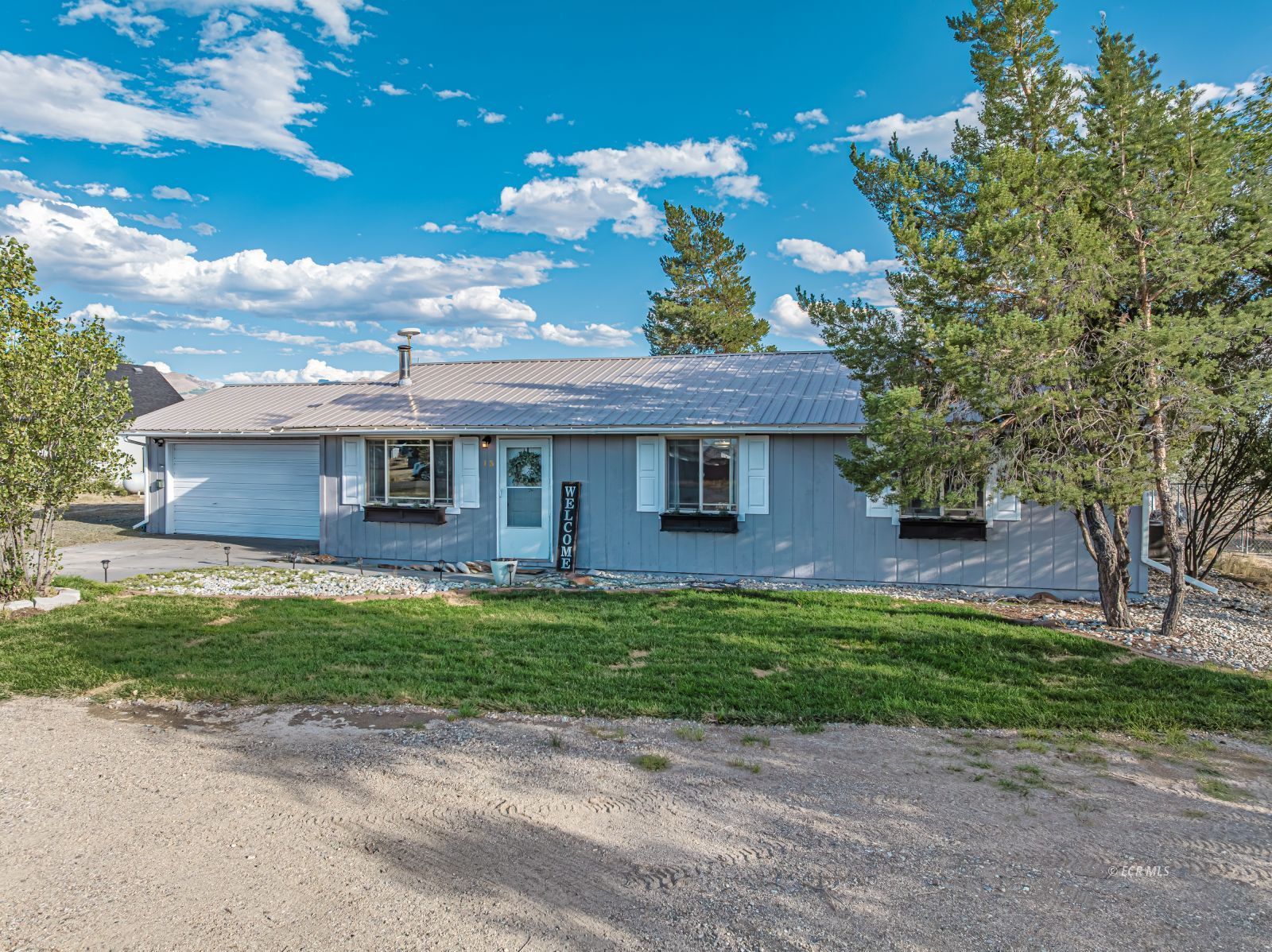 13 Lawndale Court Property Photo 1