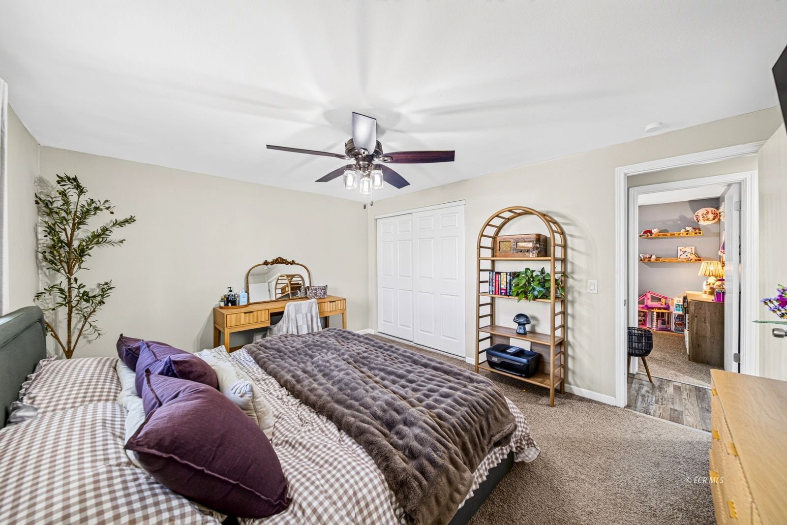 13 Lawndale Court Property Photo 15
