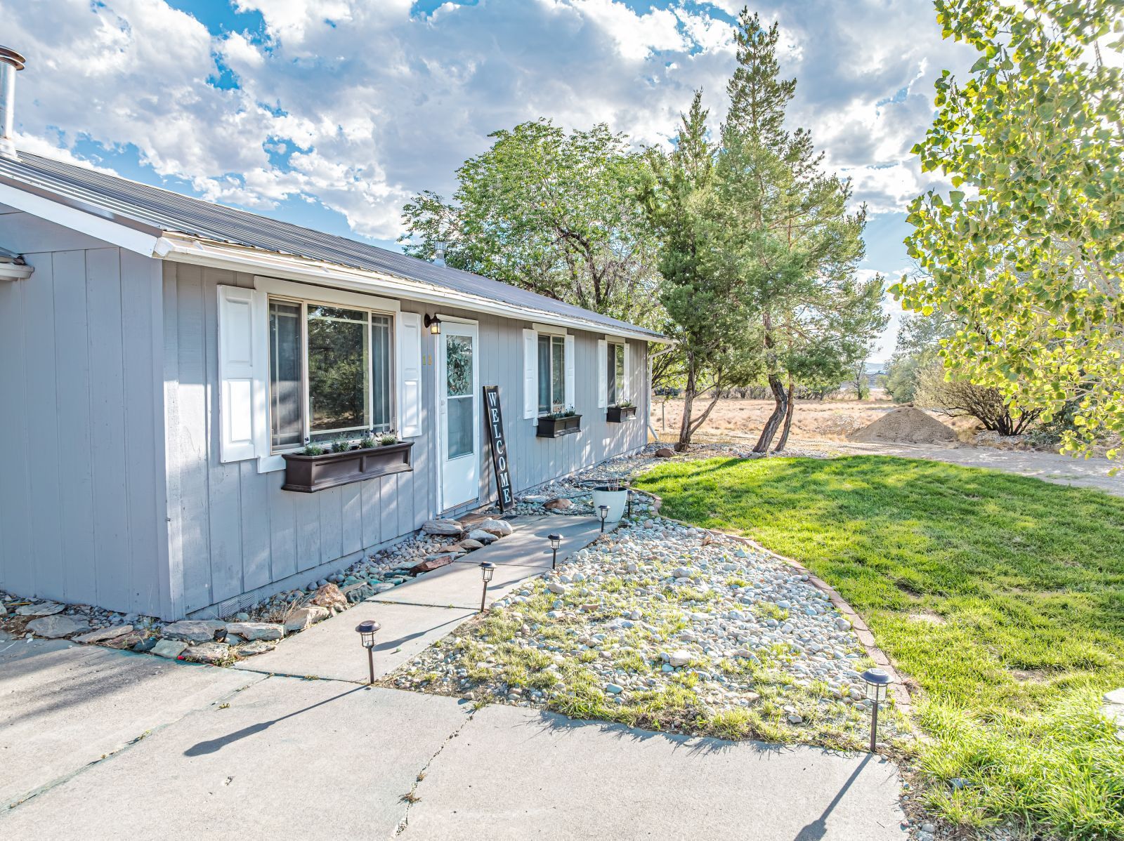 13 Lawndale Court Property Photo 27