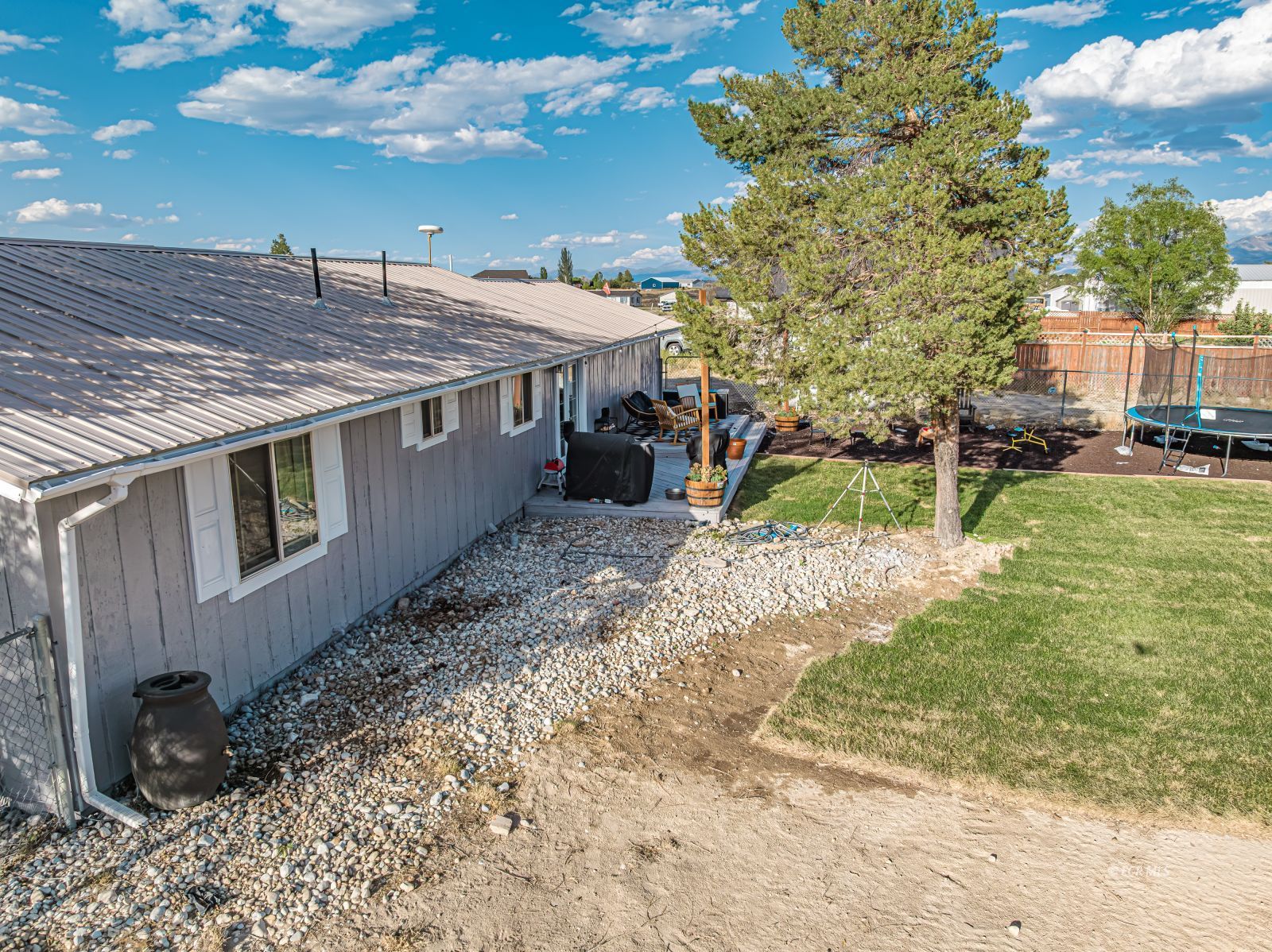 13 Lawndale Court Property Photo 28