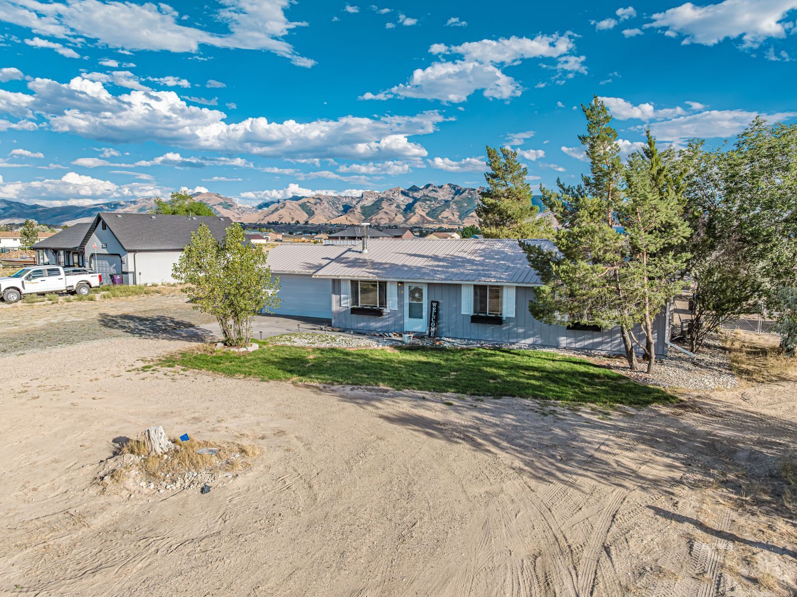 13 Lawndale Court Property Photo 30