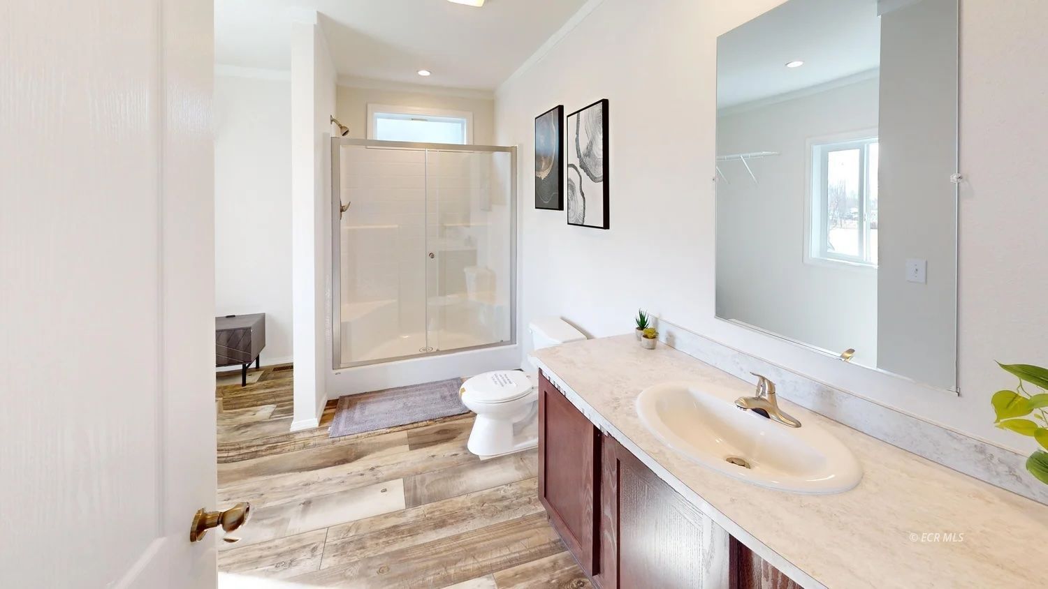 150 Canyon Street Property Photo 3