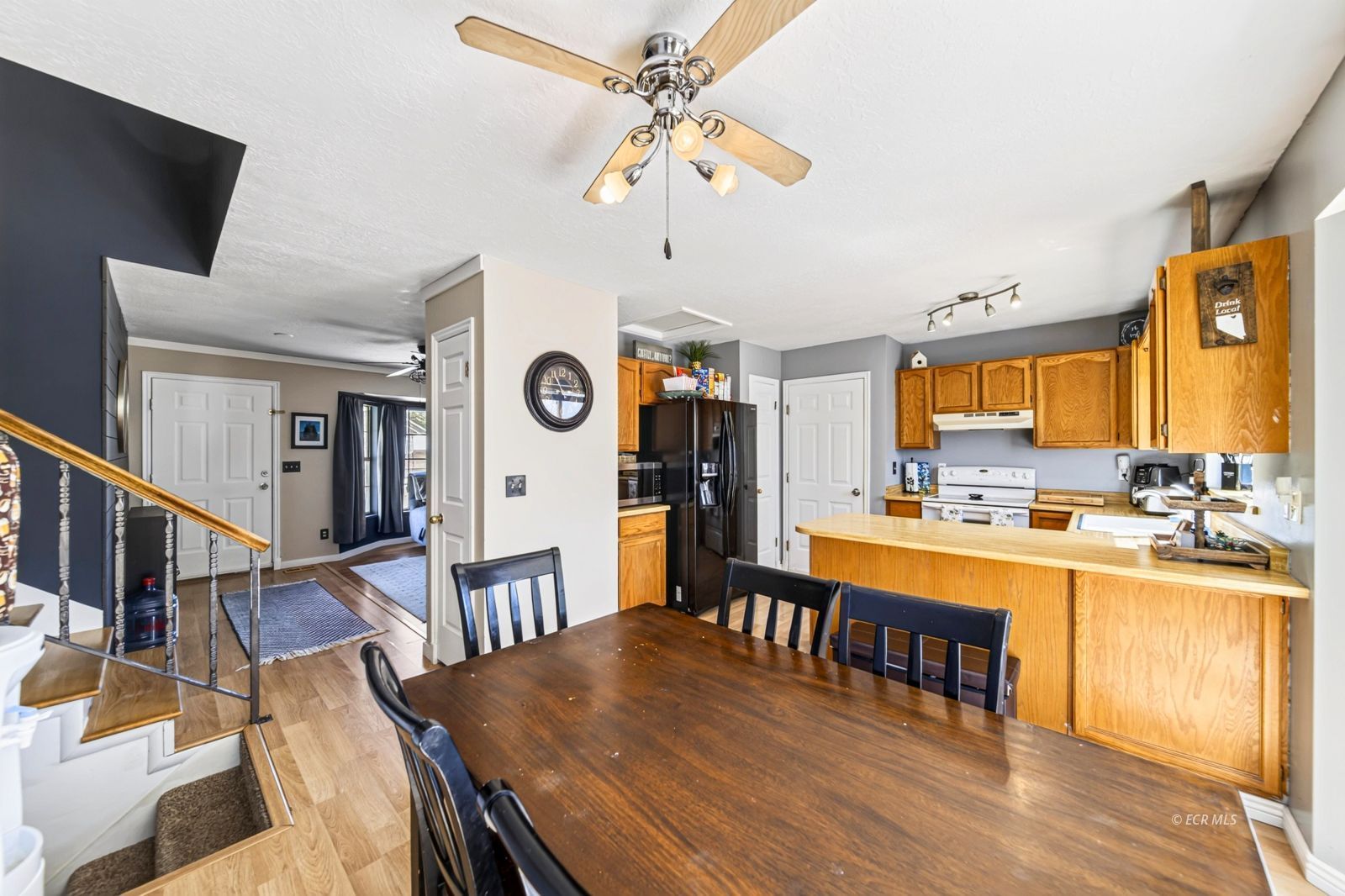 3547 Desert Plains Avenue Property Photo 9
