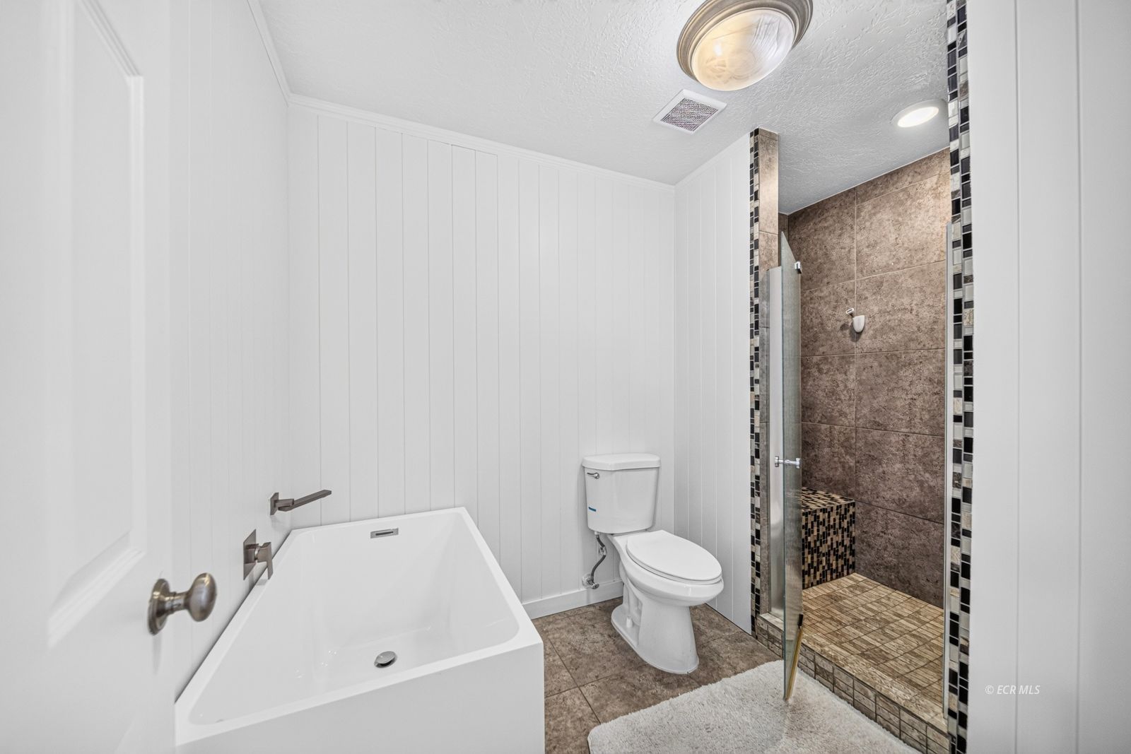 206 Aerie Lane Property Photo 16