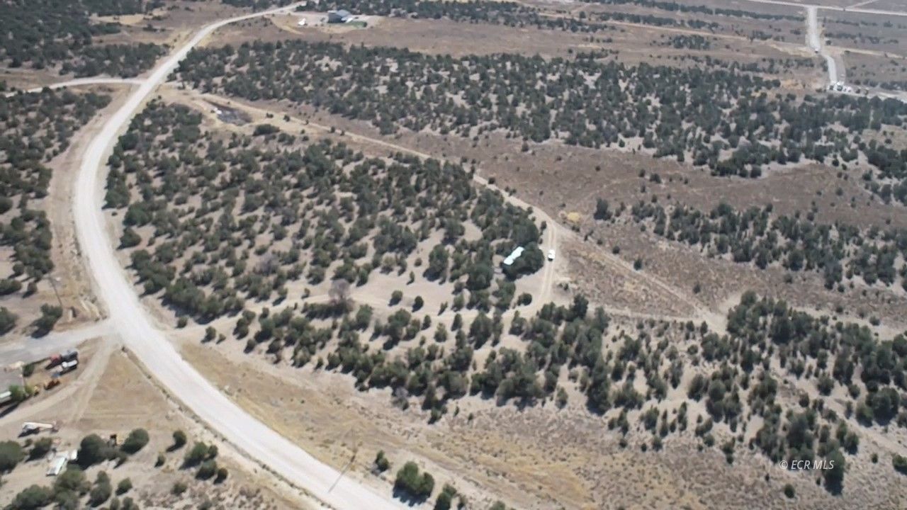 Rainbow Road Property Photo 6
