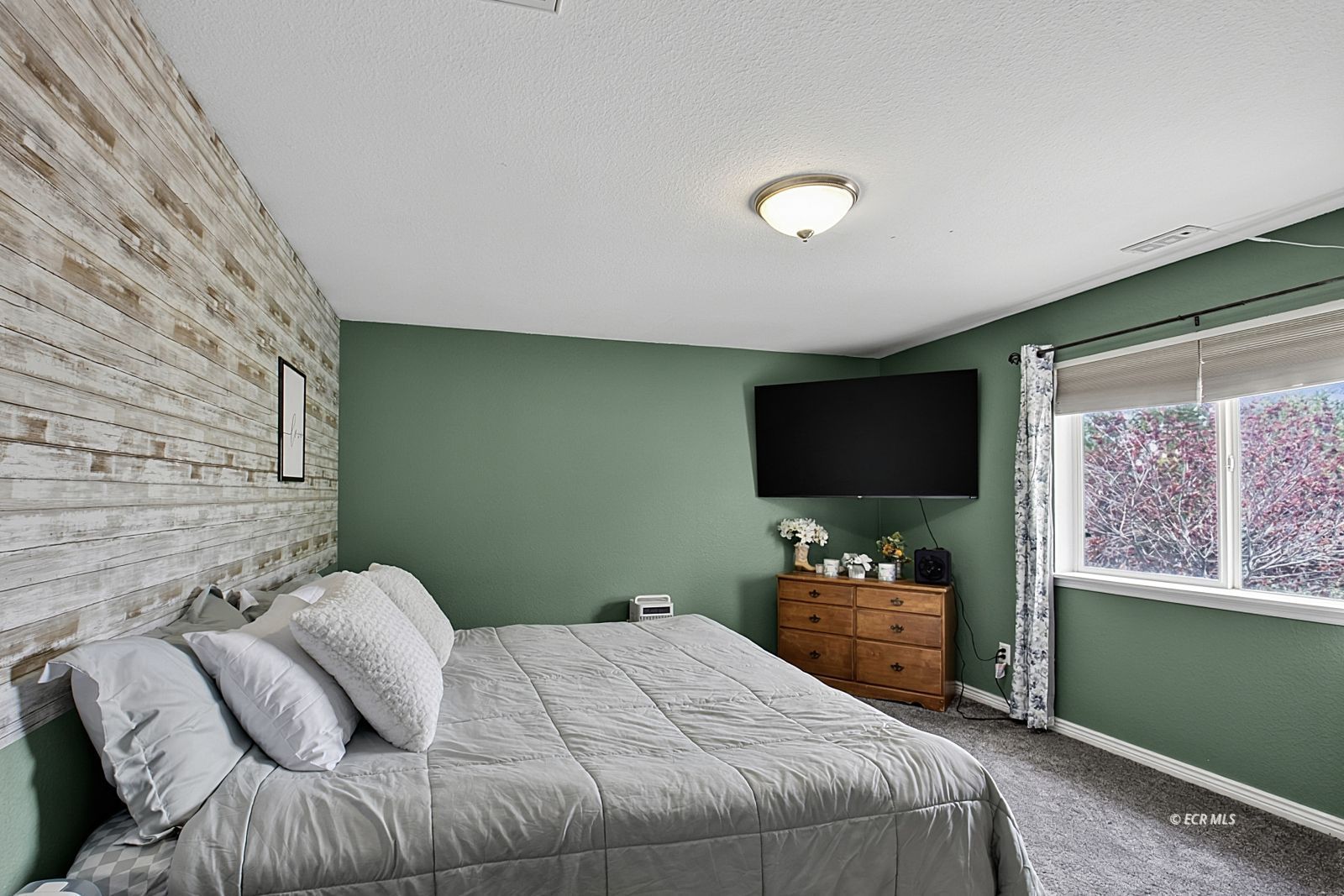 3514 Hawthorne Drive Property Photo 19