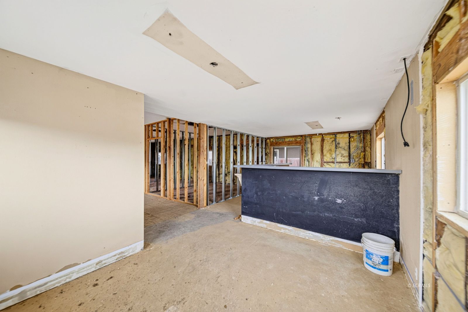 123 2nd Street Property Photo 13