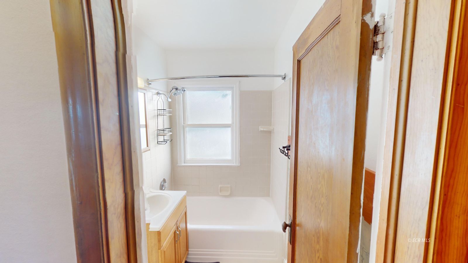 575 12th Street Property Photo 9