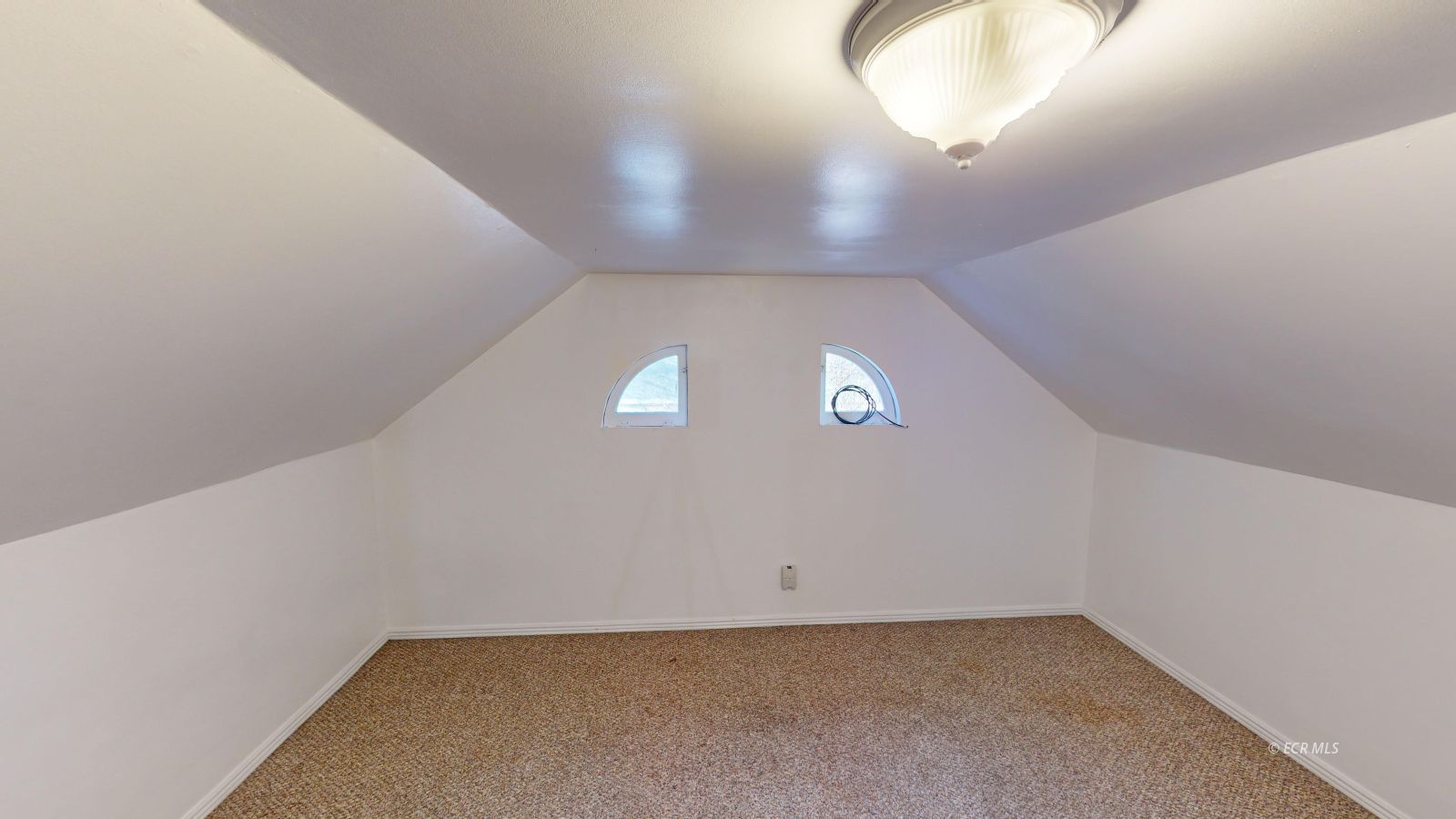 575 12th Street Property Photo 13