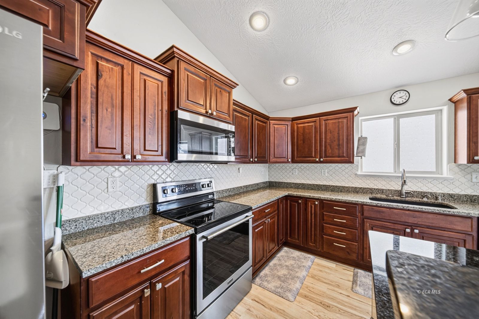 3531 Boulder Creek Property Photo 15