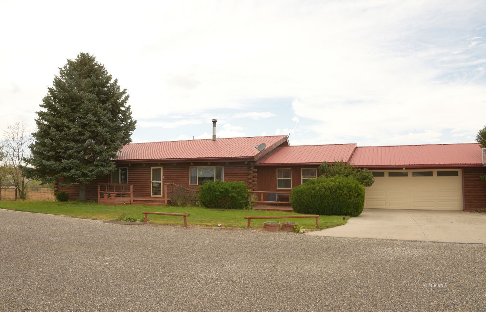458 Lawndale Drive Property Photo 1