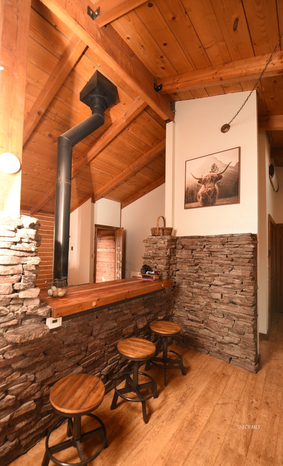 458 Lawndale Drive Property Photo 12