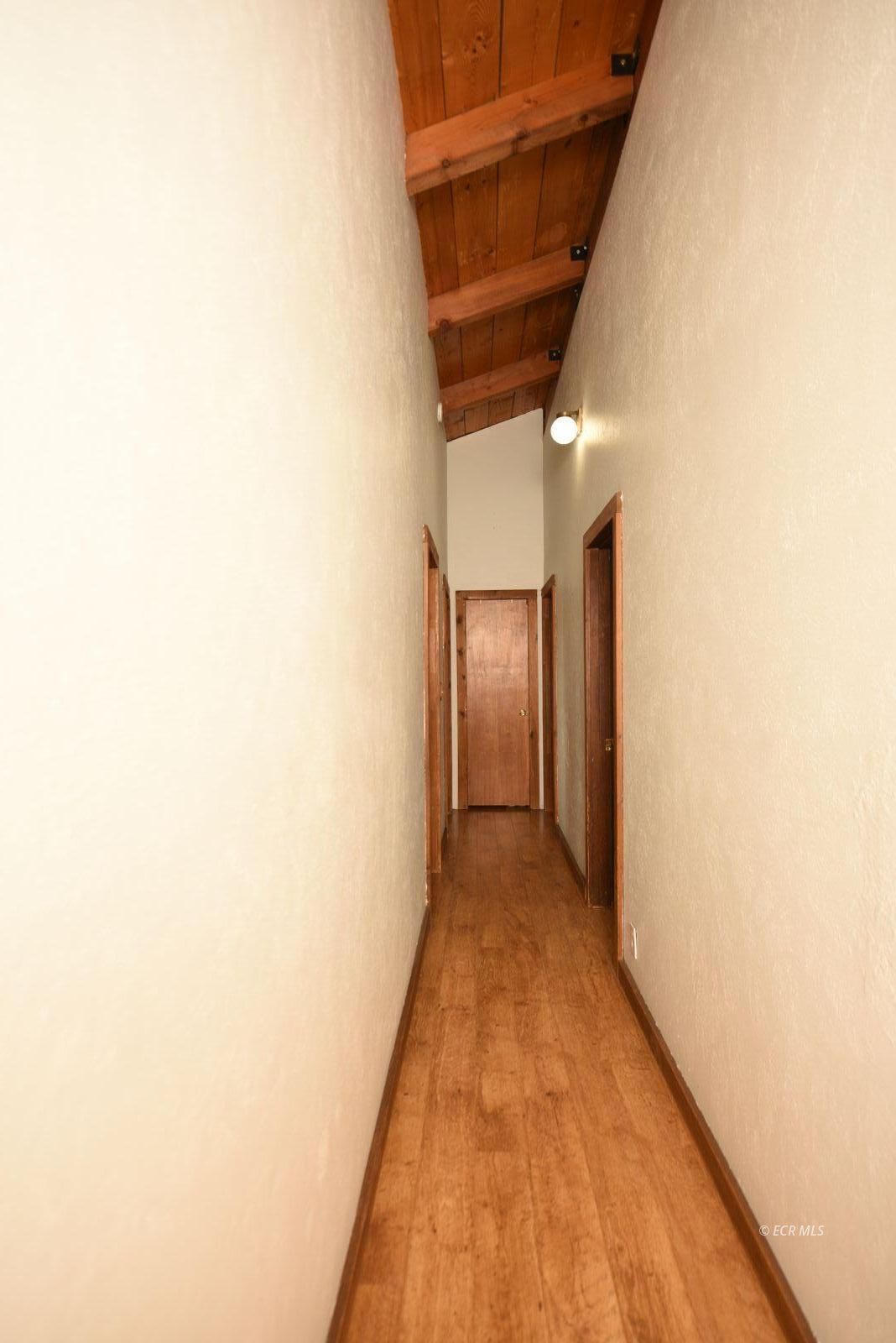 458 Lawndale Drive Property Photo 20
