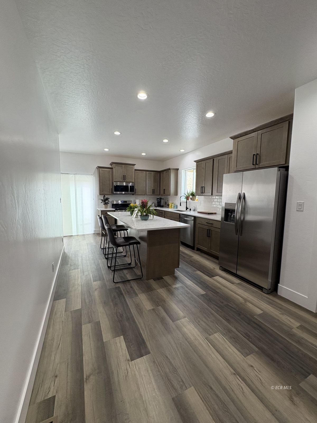 2623 Platinum Drive Property Photo 4