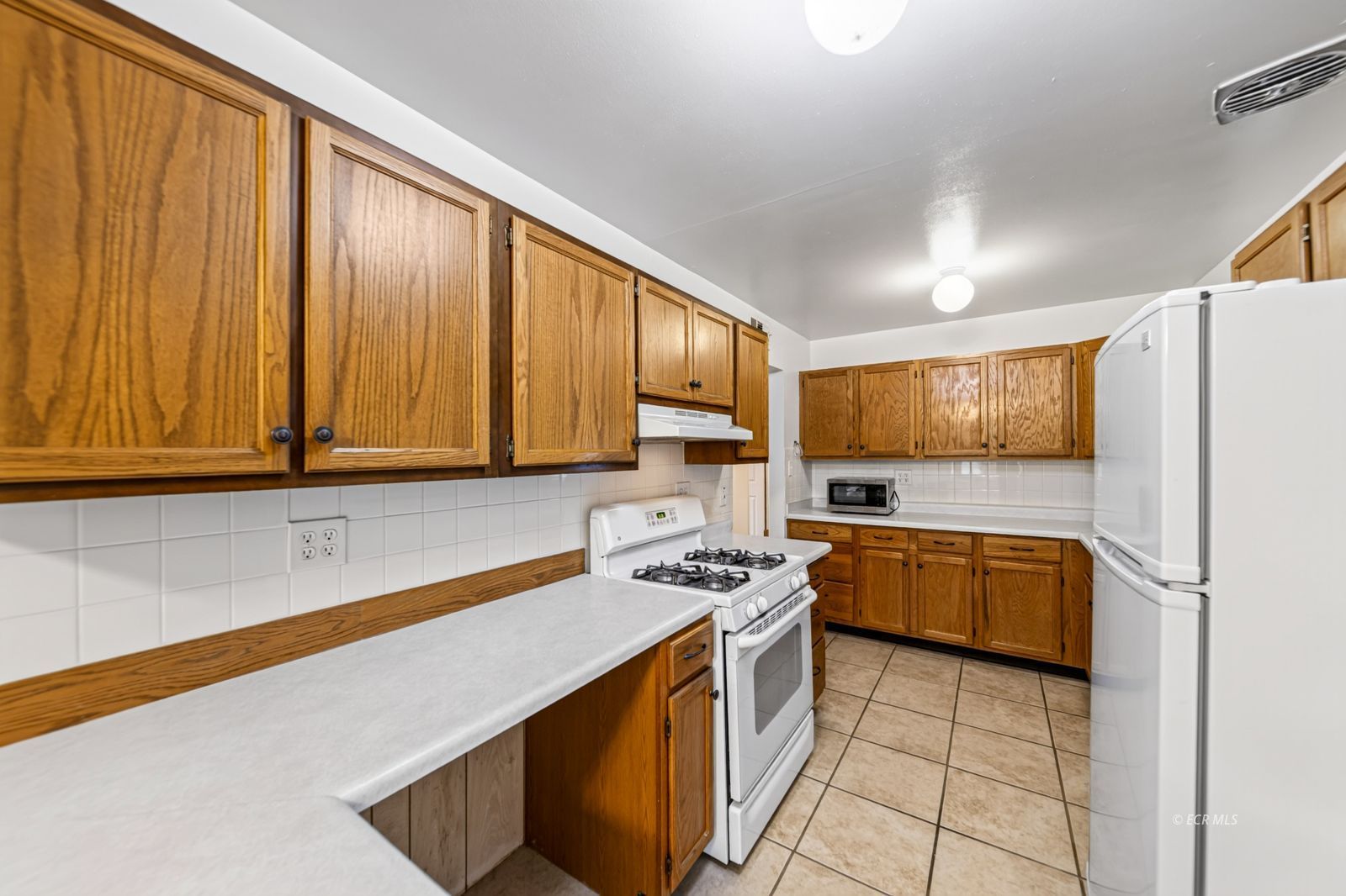 378 Willow Street Property Photo 8