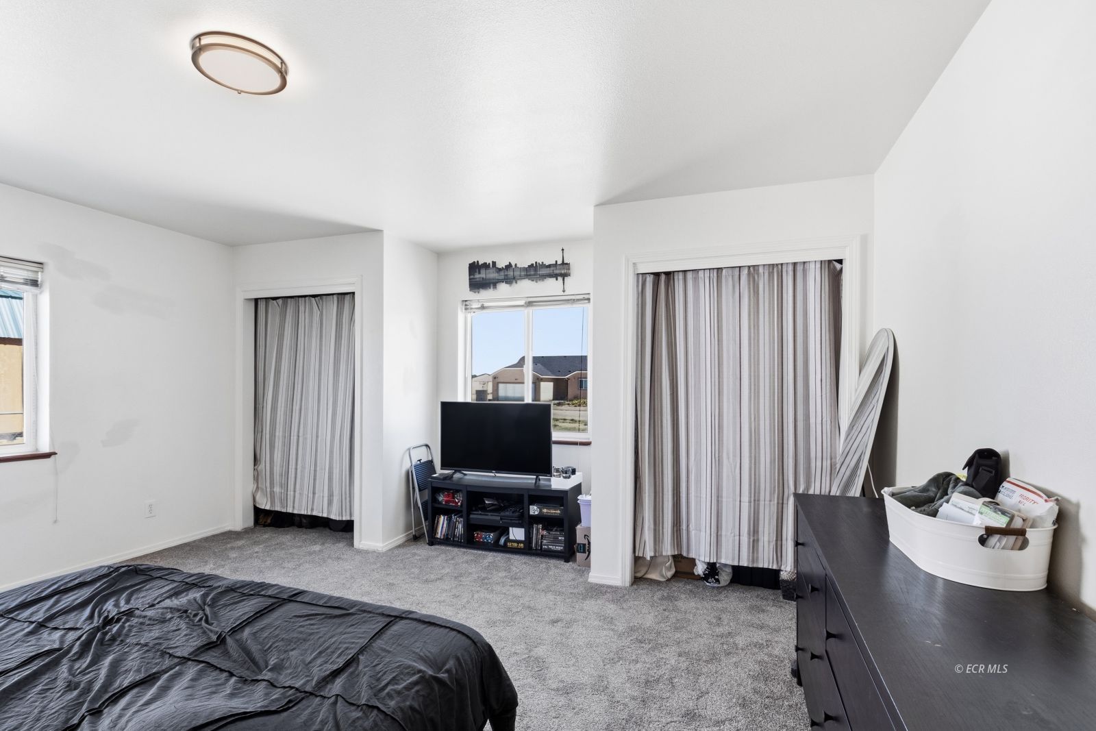 341 Parkchester Drive Property Photo 14
