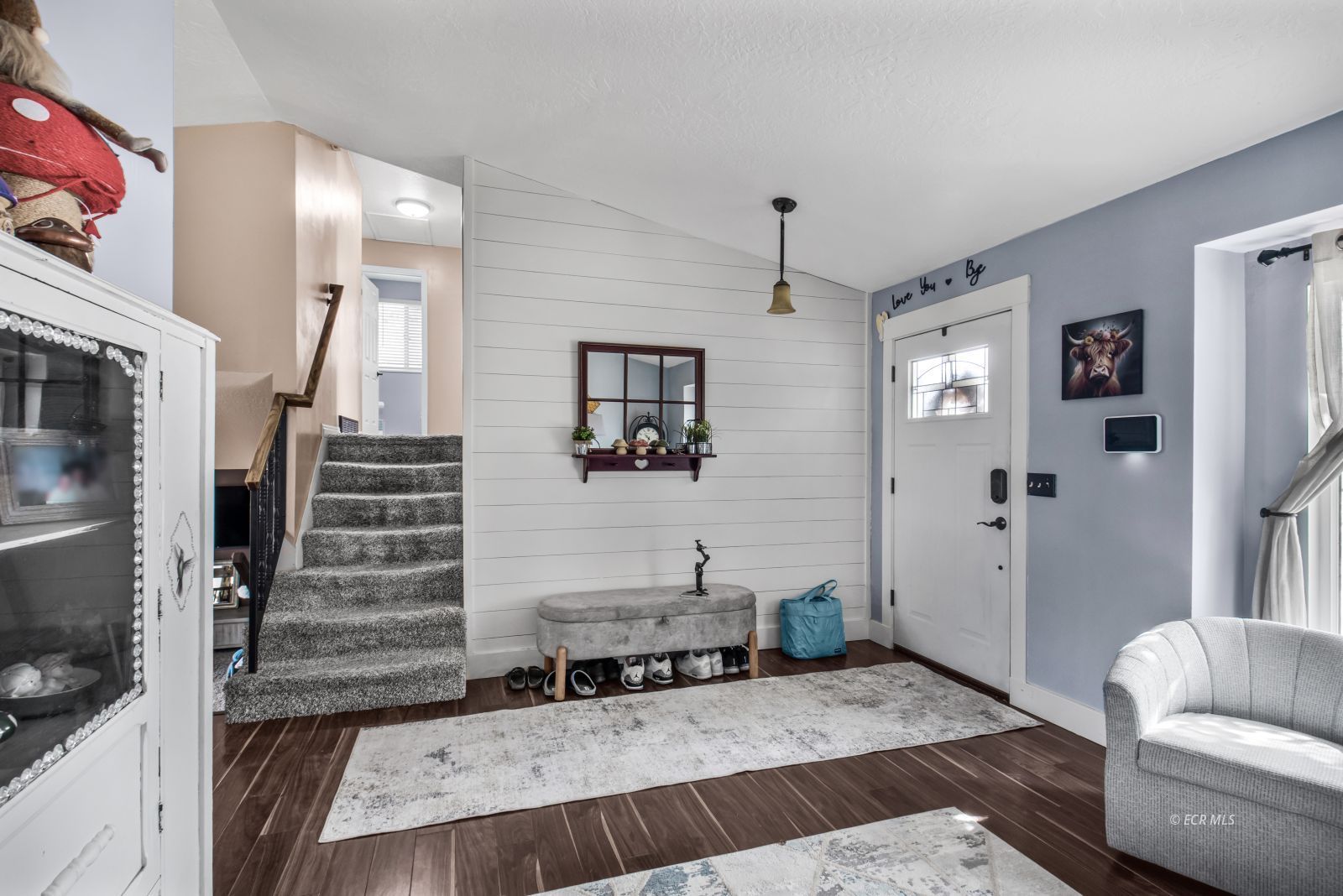 2424 Rodeo Court Property Photo 7