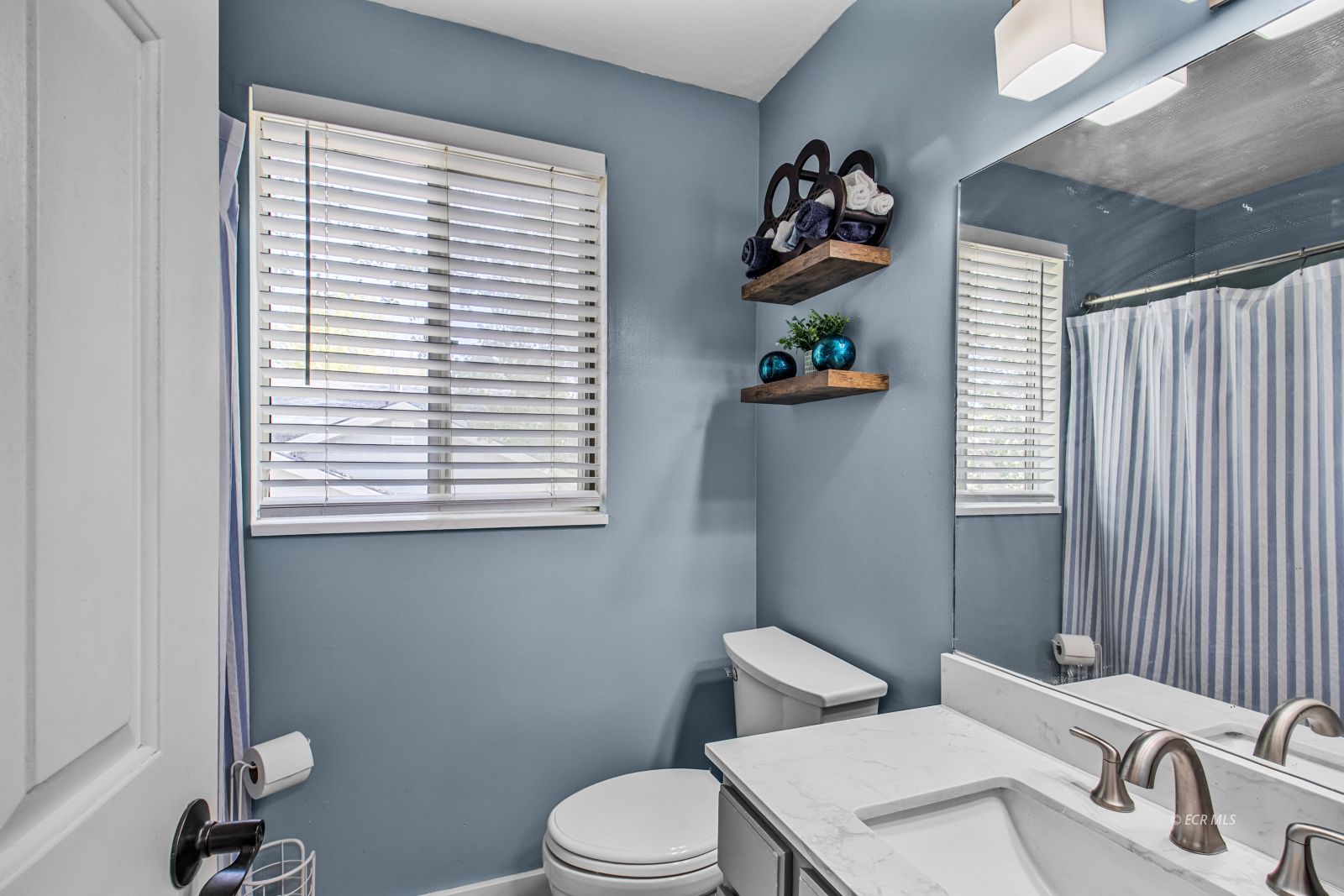 2424 Rodeo Court Property Photo 23