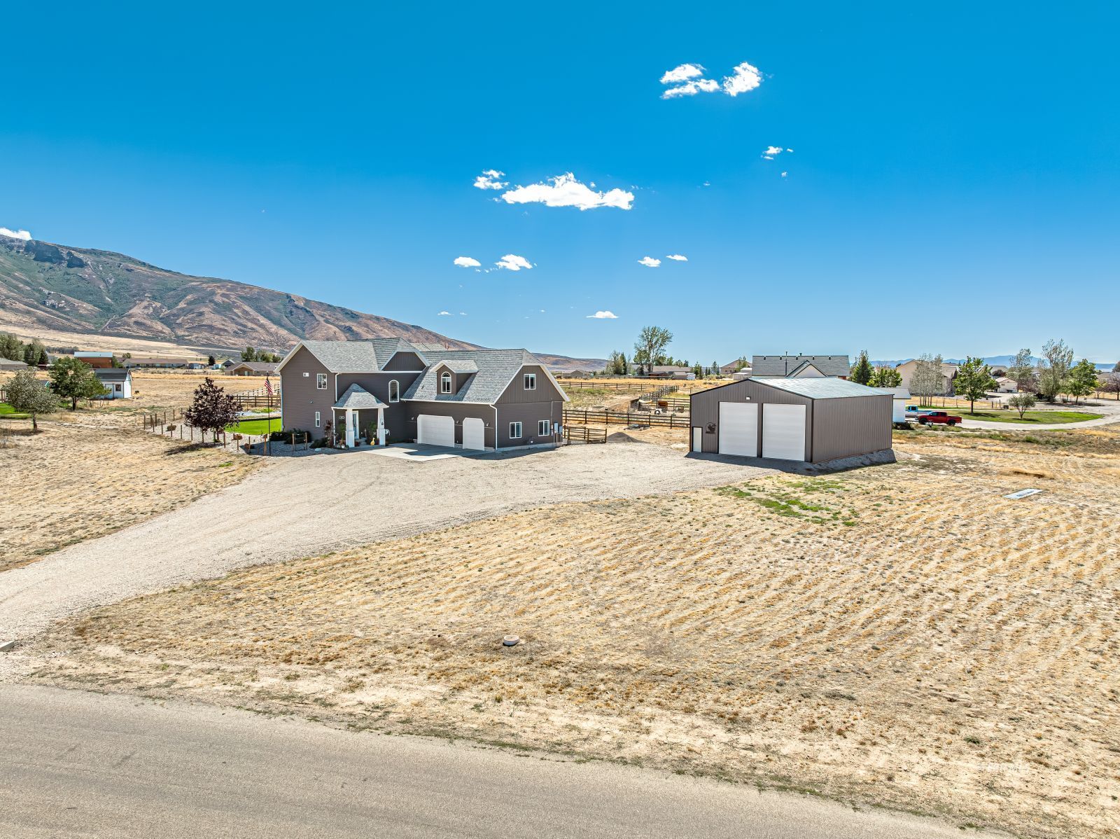 927 Bronco Drive Property Photo 1