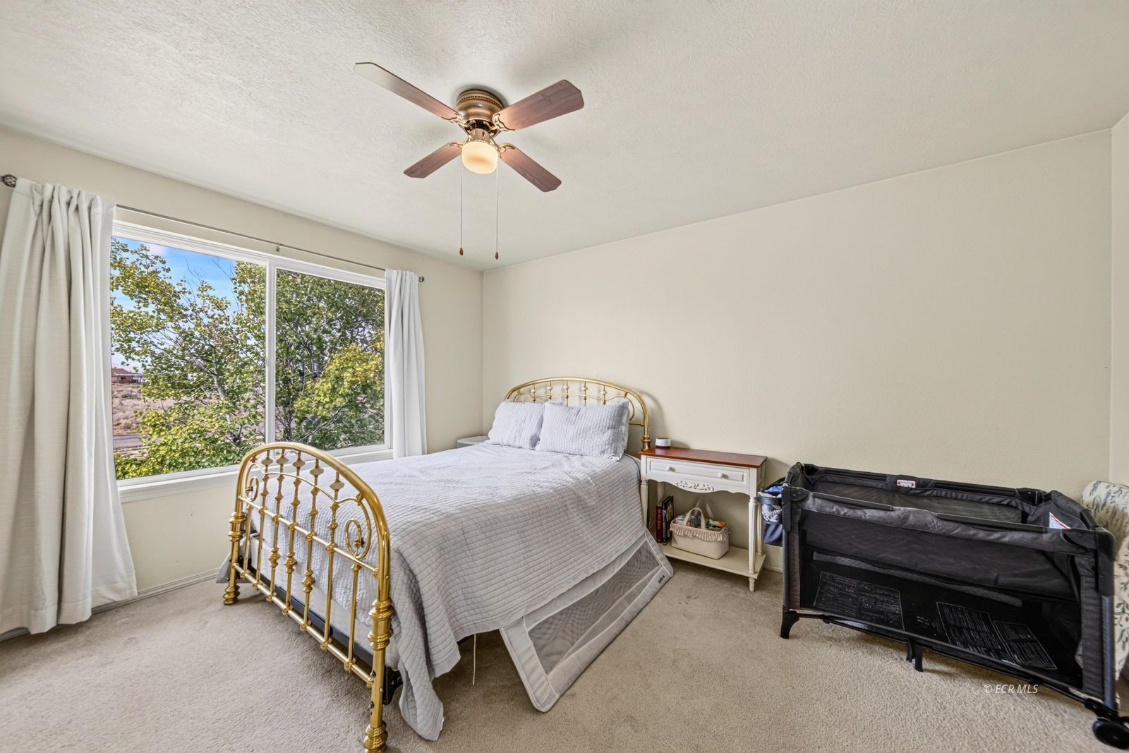 234 Northglen Drive Property Photo 6