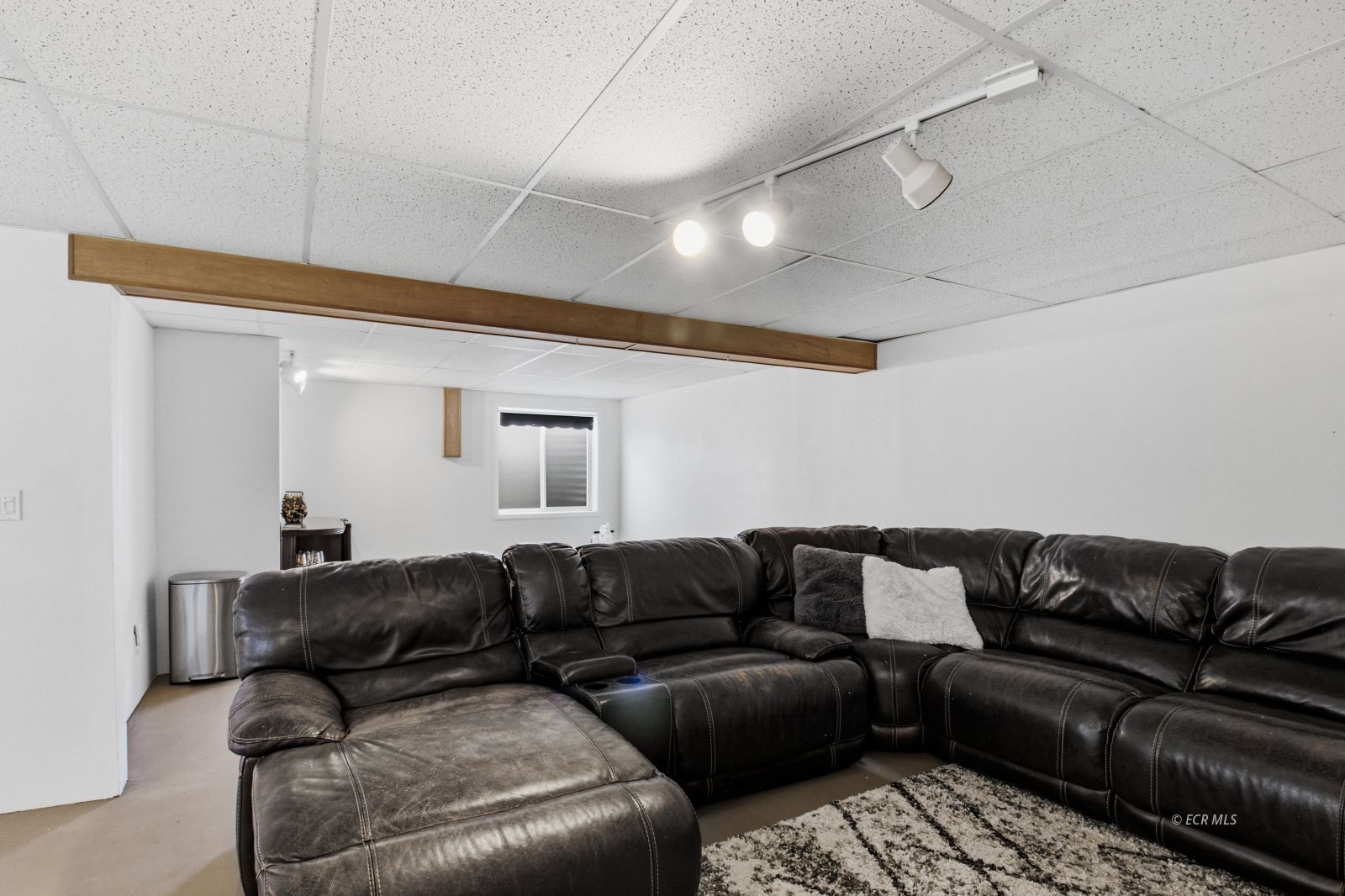 807 Hogan Street Property Photo 32