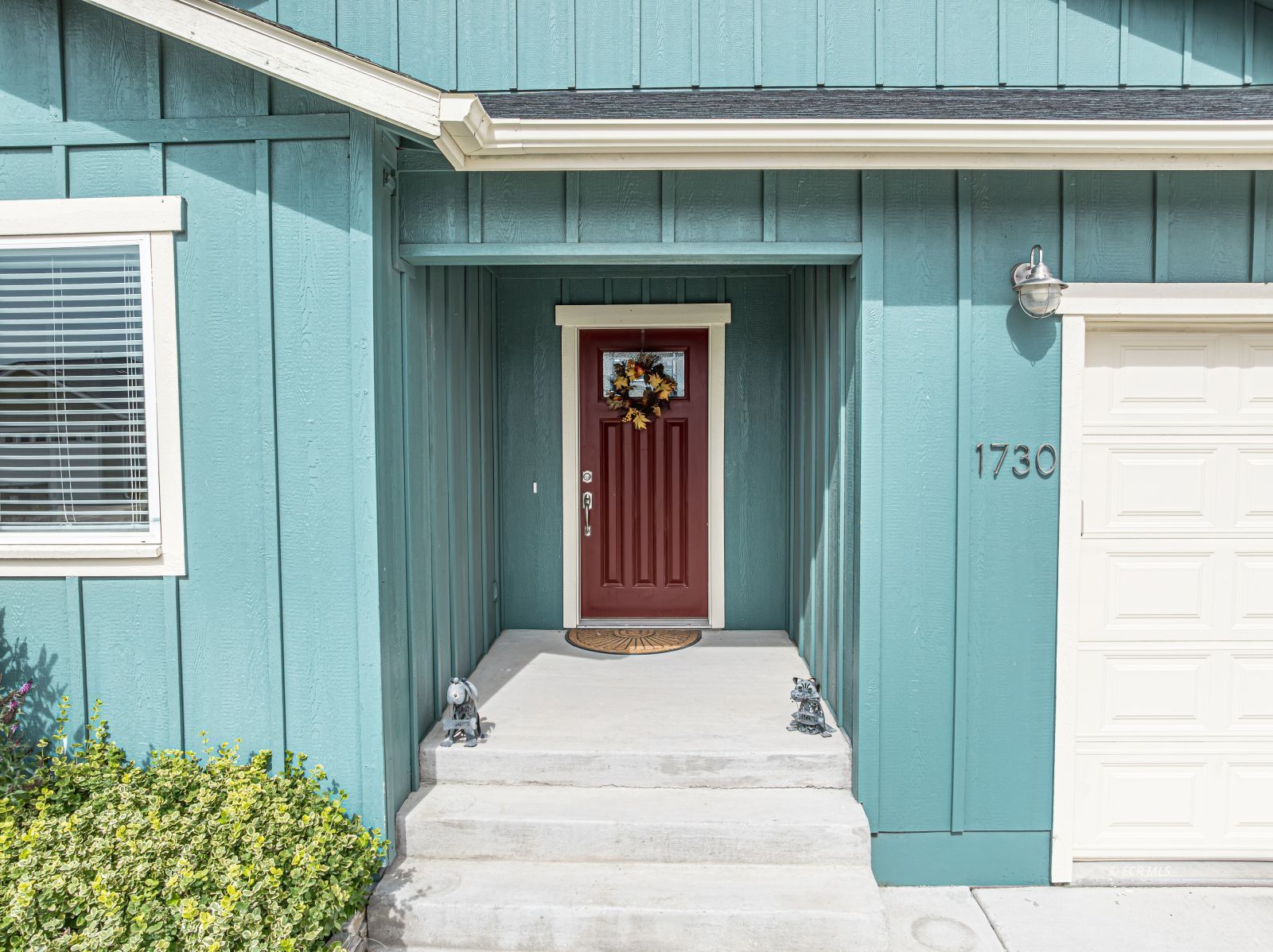 1730 Flagstone Drive Property Photo 4