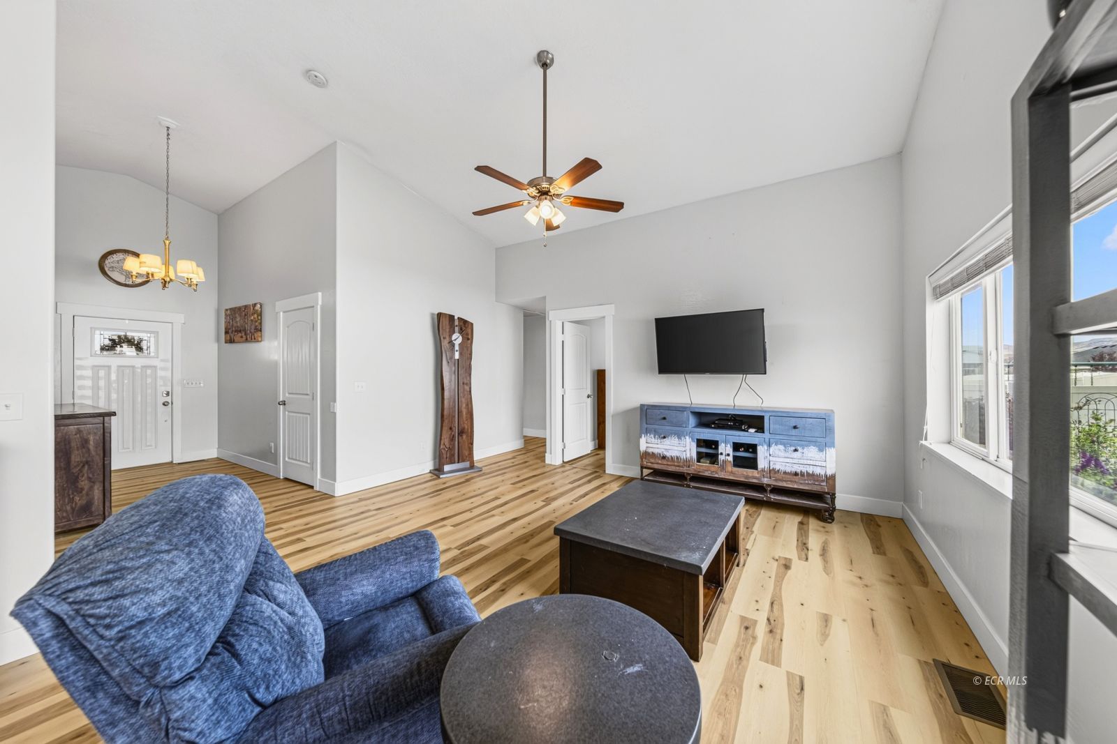 1730 Flagstone Drive Property Photo 8