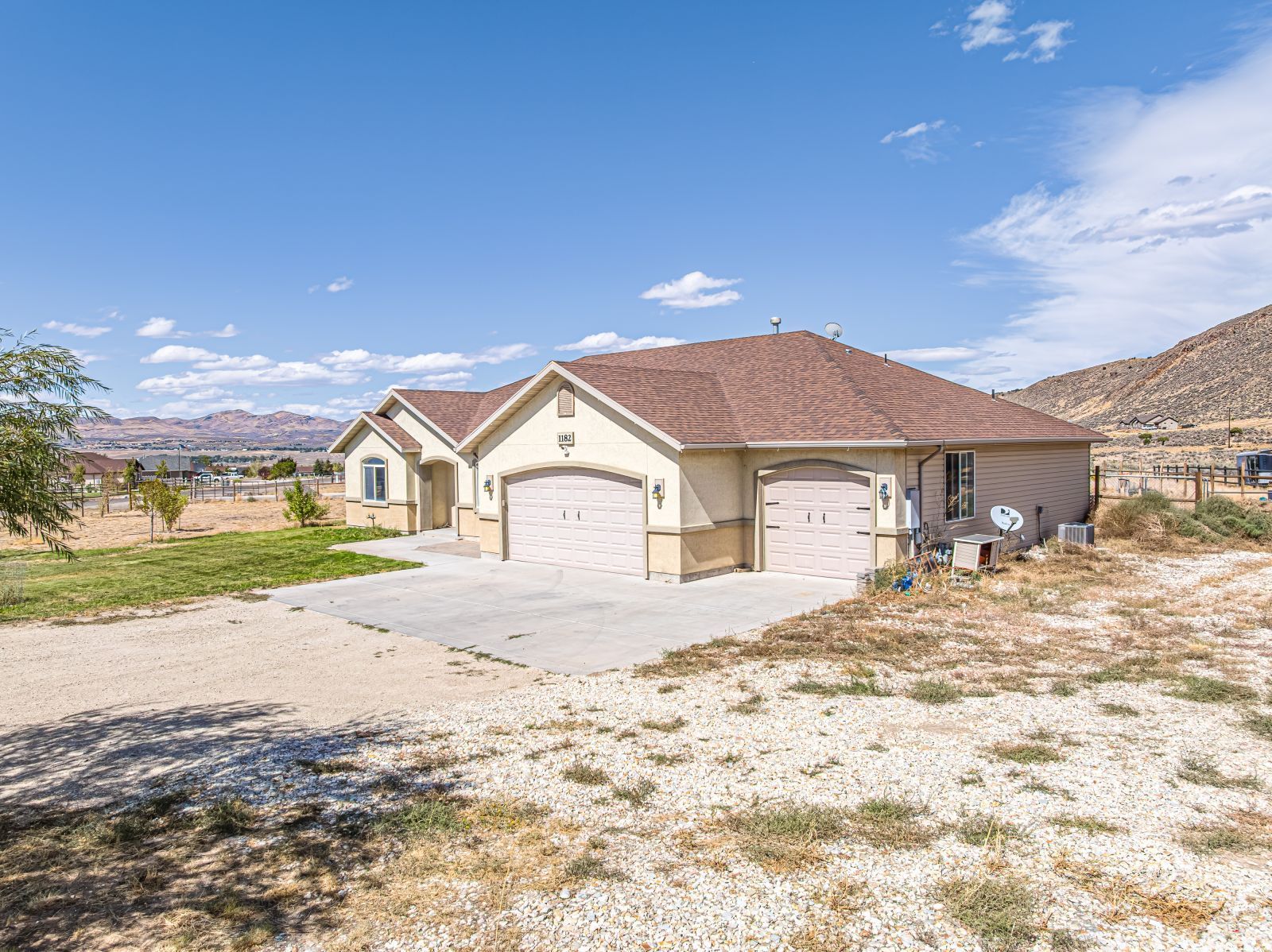 1182 Dry Creek Trail Property Photo 1