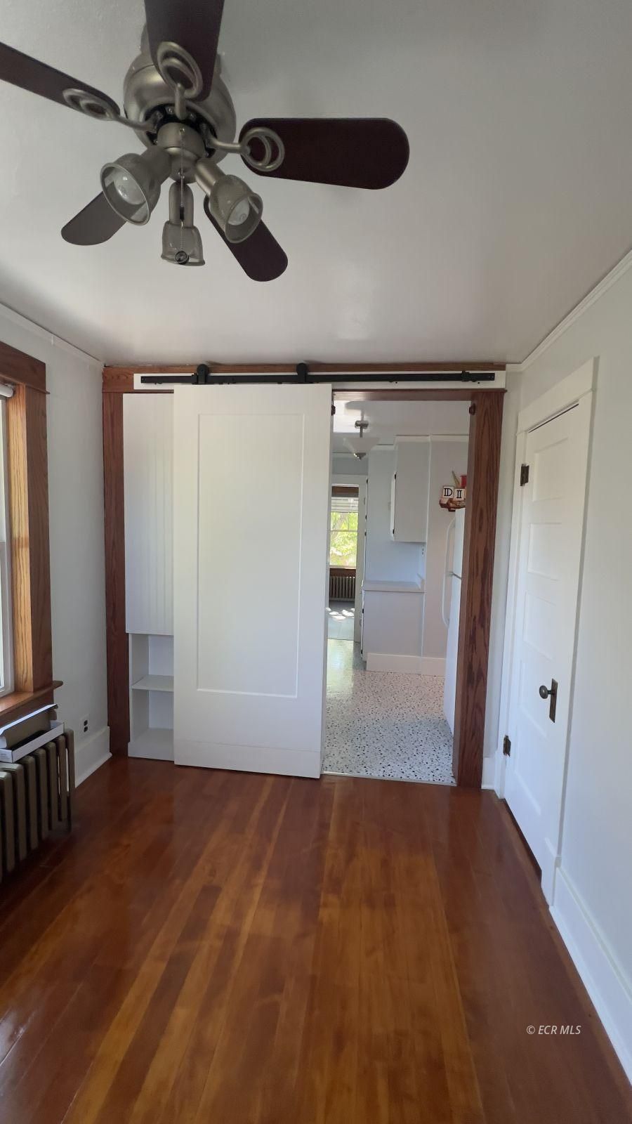 148 W Pine Street Property Photo 10