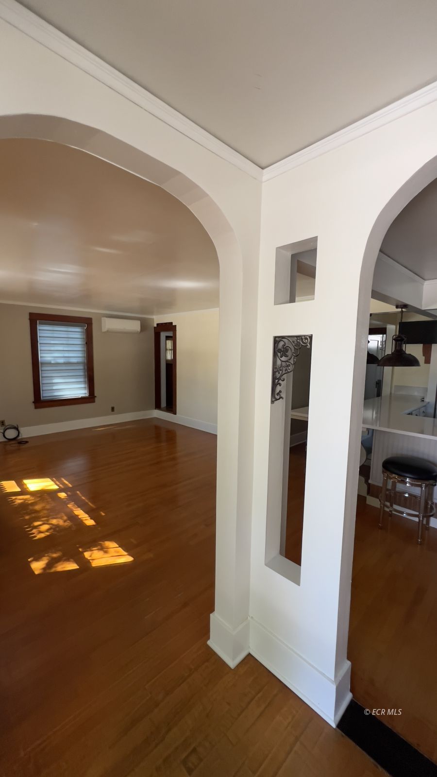 148 W Pine Street Property Photo 13